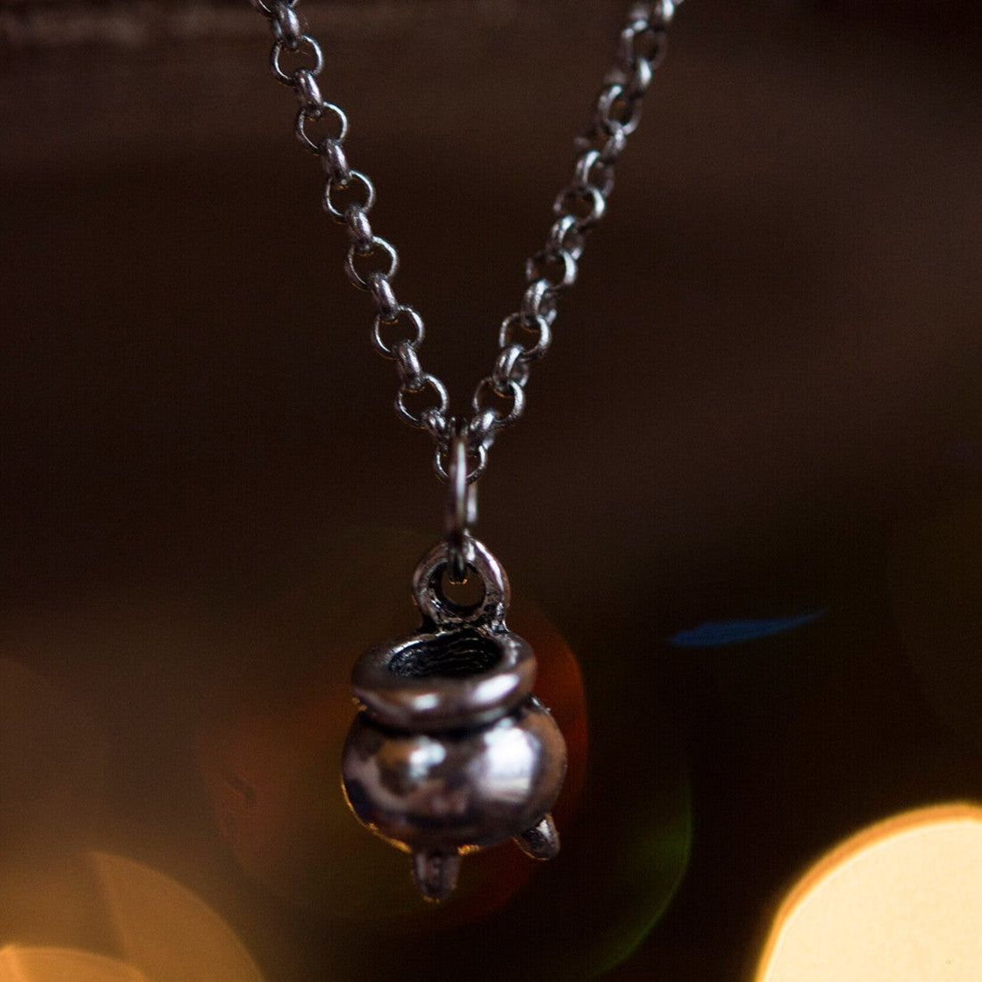 Halloween Jewelry - Gothic Wizard Pendant Necklace for Women & Men | Perfect for Halloween Costumes, Cosplay & Witch-Themed Parties