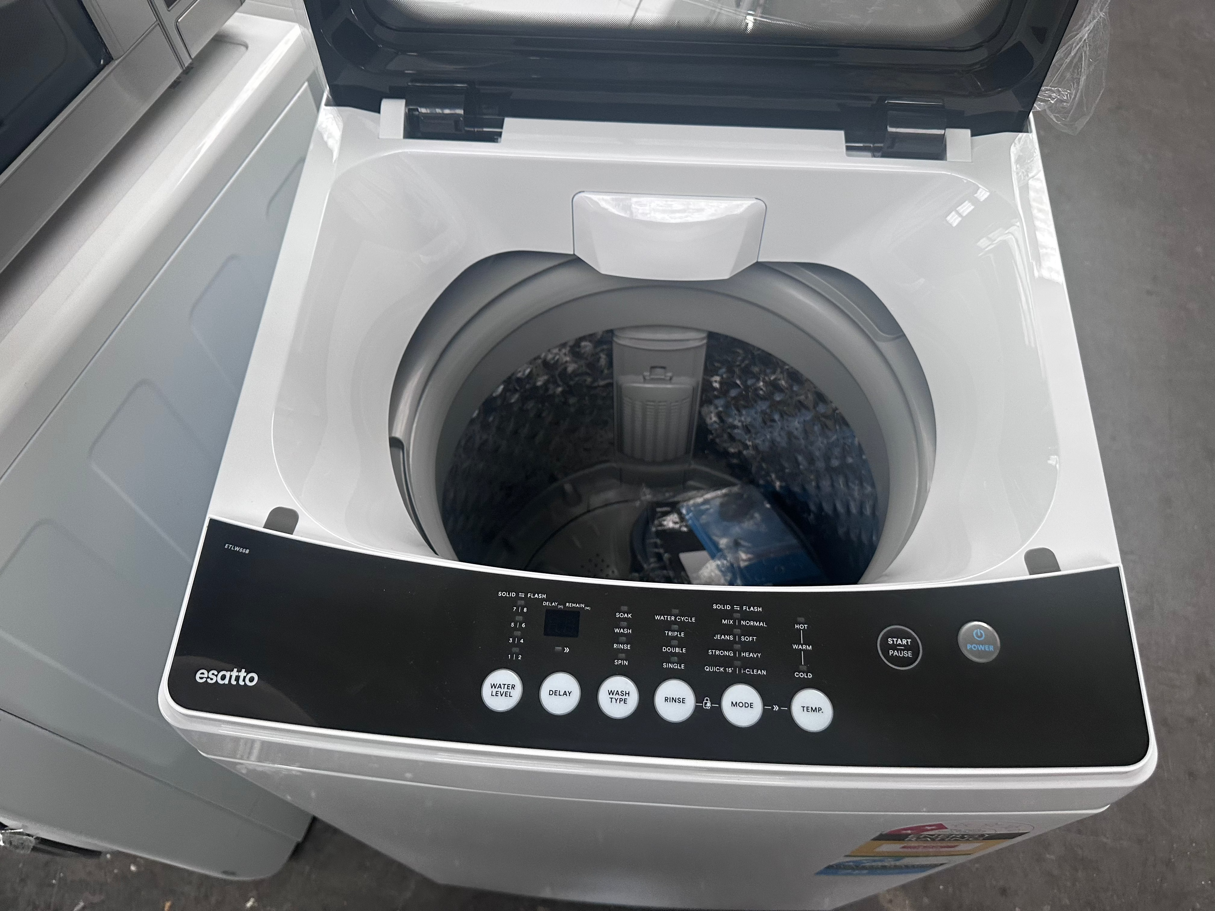 Esatto 5.5kg Top Load Washing Machine - New Current Model (Carton Damage Only, Unit Perfect) for Small Apartments & Laundry Rooms