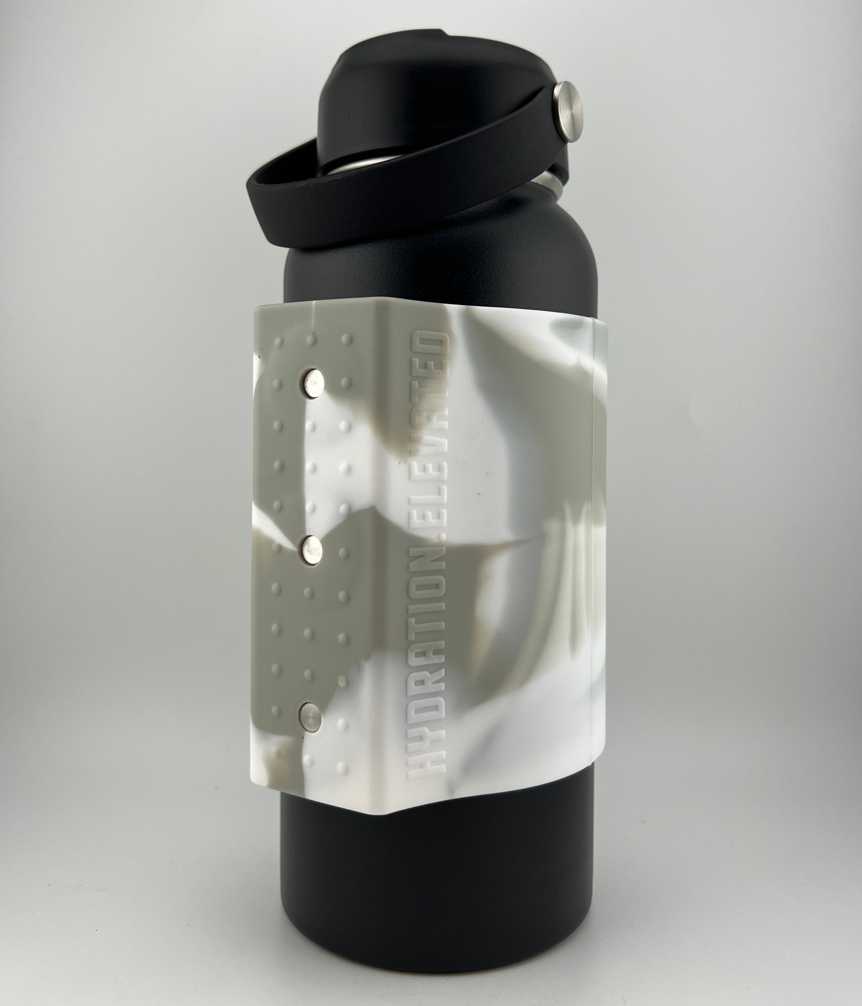 Snow Camo Magnetic Phone Sleeve - Universal Fit for iPhone & Android - Perfect for Outdoor Adventures & Winter Sports