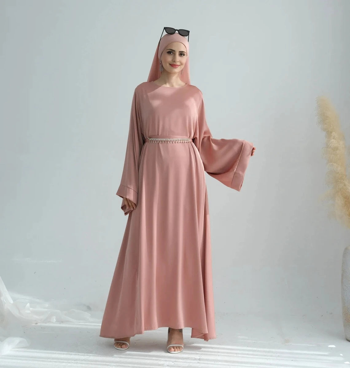 Elegant Crystal Belt Satin Abaya Dress with Matching Hijab - Modest Islamic Prayer Dress for Women - Perfect for Eid, Wedding & Special Occasions