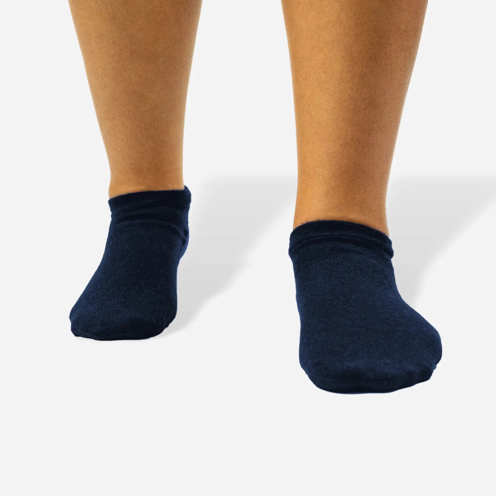 Unisex Alpaca Wool Slipper Socks - 420 Midweight Warm Winter House Shoes for Men & Women - Perfect for Cozy Nights, Home Relaxation and Cold Weather Comfort