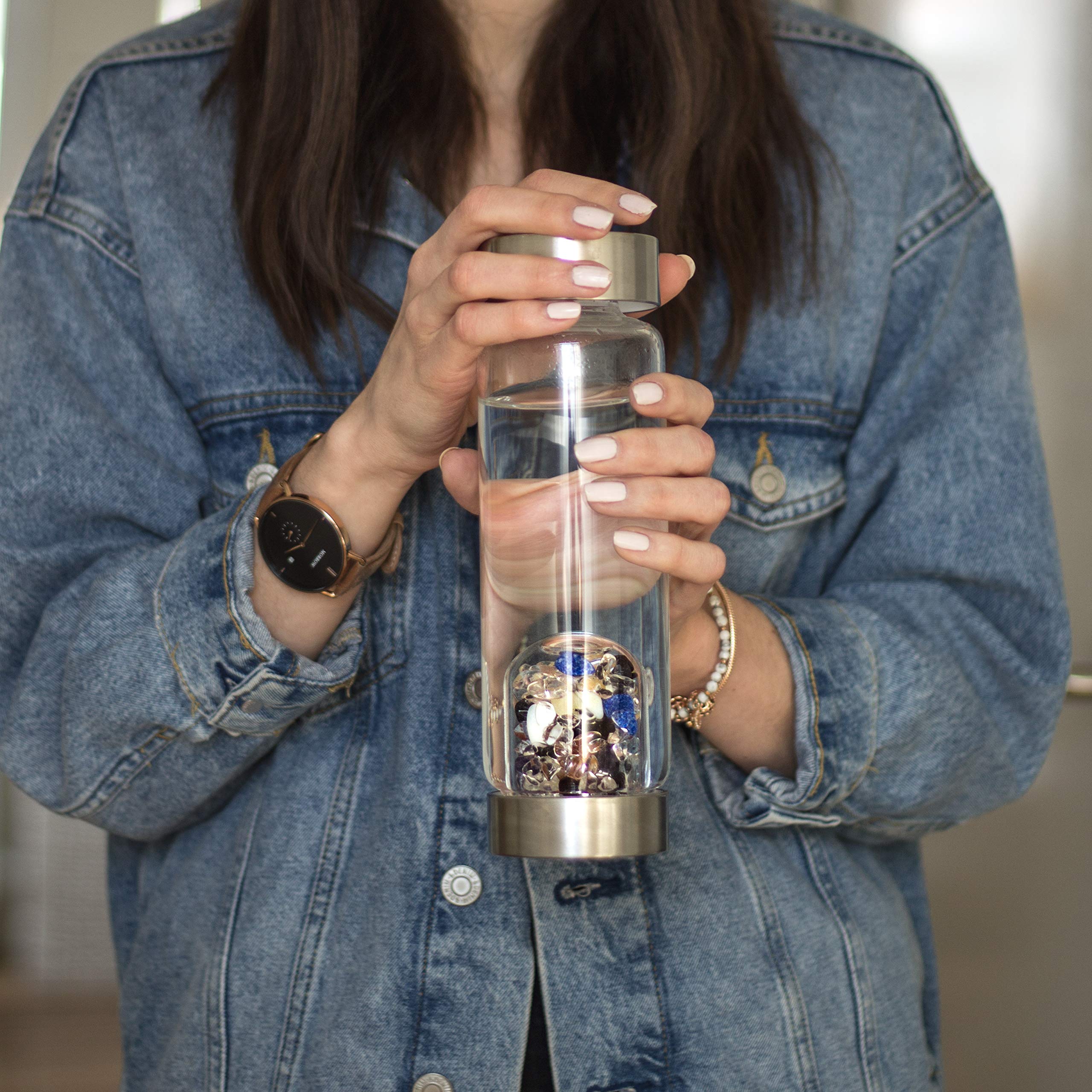VitaJuwel ViA AYURVEDA Crystal Water Bottle with Amethyst, Milk Opal, Lapis Lazuli, Garnet, Carnelian & Orange Calcite - Infused Water for Wisdom, Intuition & Joy | Perfect for Yoga, Meditation & Energy Healing