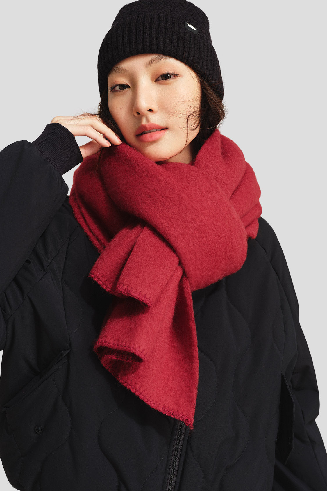 CozyWrap Women's Ultra Soft Insulated Shawl Scarf - Warm Winter Wrap for Outdoor Activities, Travel & Office Wear