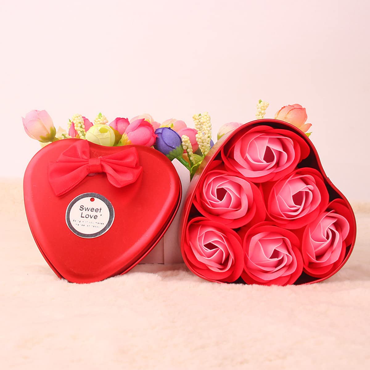 6-Piece Rose Flower Heart Shaped Scented Soap Set in Decorative Tin Box - Hand Wash, Bathing, Wedding Party Favors & Home Decor (Red Mix) - Perfect for Romantic Gifts, Bridal Showers & Luxury Bathroom Essentials