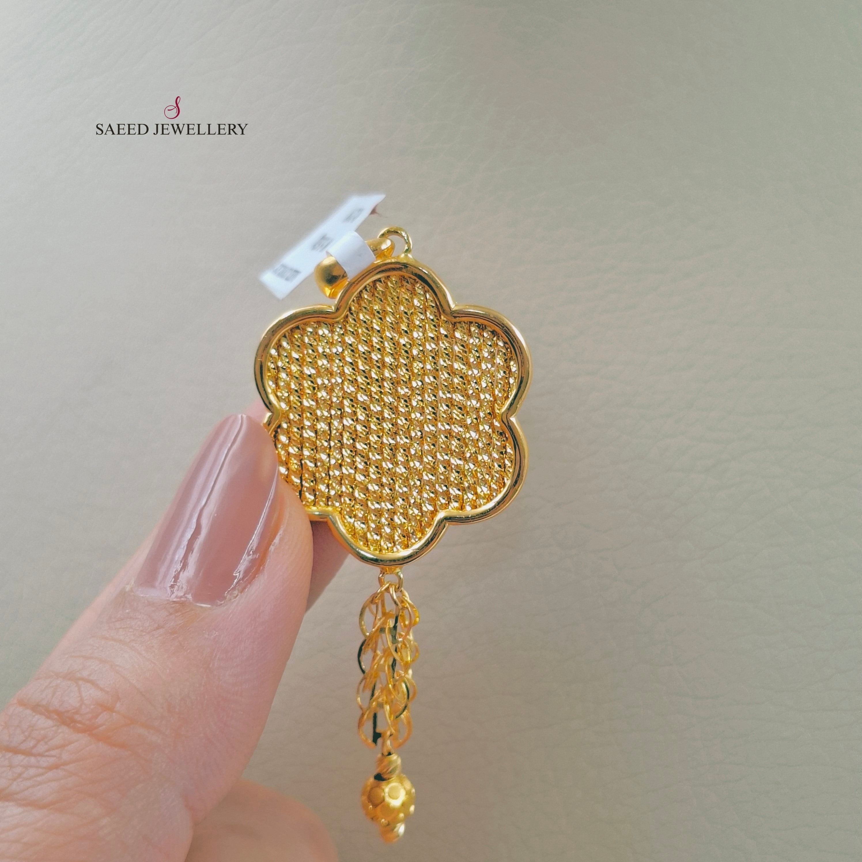 Exquisite 18K Gold Plated Rose Pendant Necklace for Women - Elegant Floral Jewelry Gift for Valentine's Day, Anniversary & Special Occasions | Perfect for Romantic Dates, Weddings and Evening Parties