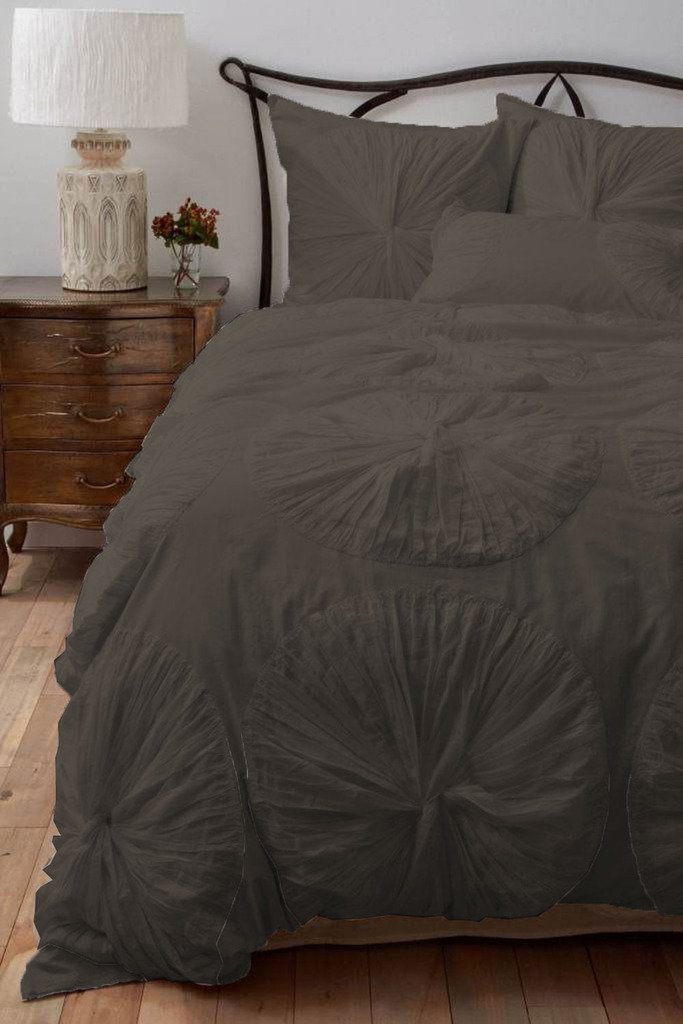 Luxury 700 TC Egyptian Cotton 5-Piece Duvet Cover Set with Ruffle Flower Design - Twin XL Size in Elegant Gray | Perfect for Guest Bedrooms, Dorm Rooms & Cozy Bedroom Makeovers
