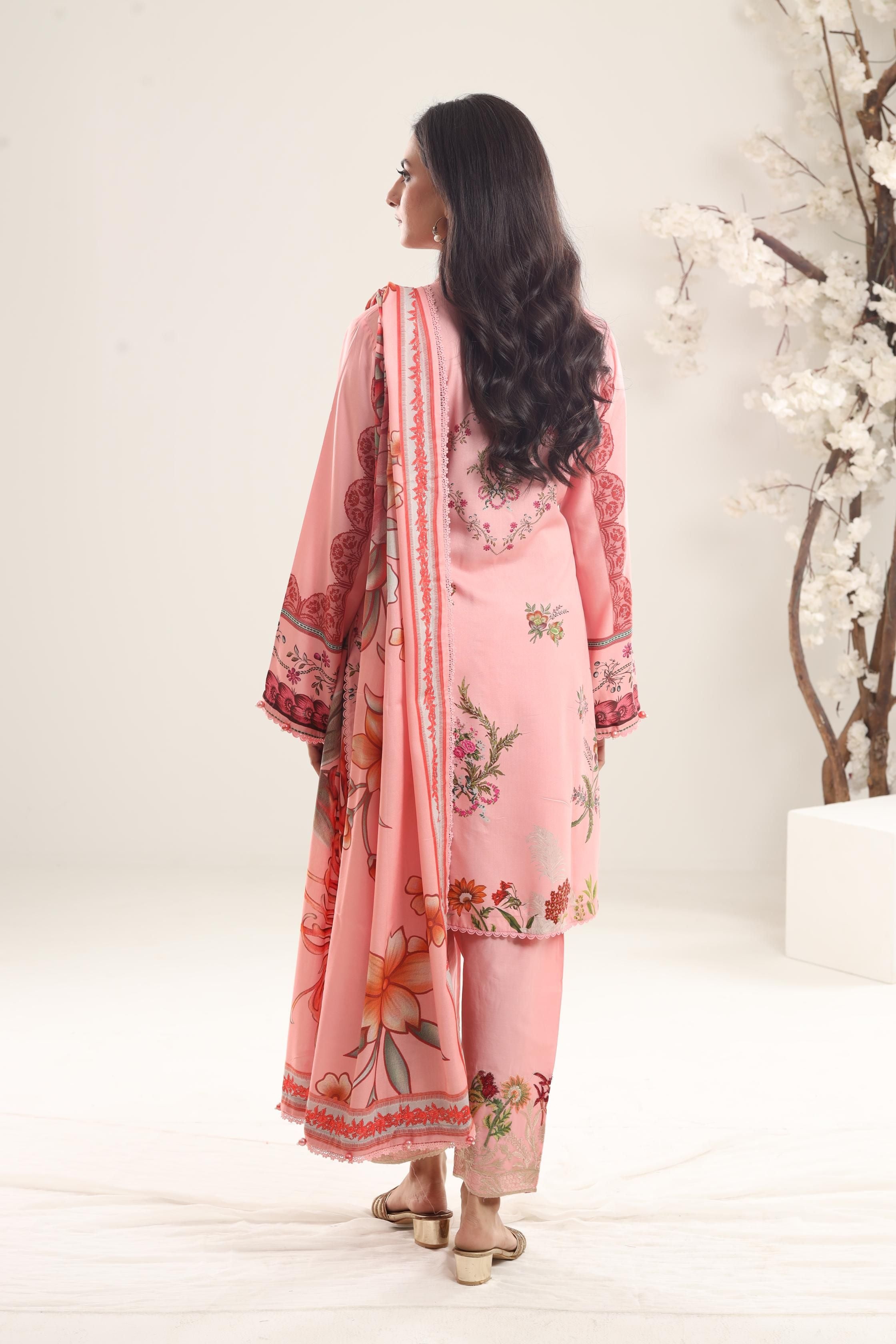 Sana Safinaz Muzlin Winter Stitched Suit - Premium Pakistani Designer Formal Wear for Women | Perfect for Weddings, Parties & Festive Occasions