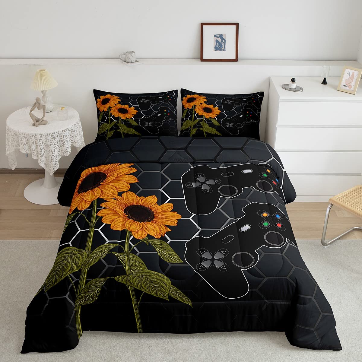 Boys Teens Video Game Duvet Insert - Black Geometric Honeycomb Hexagon Bedding Set with Gamepad Print, Twin Size Microfiber Comforter for Bedroom Decor | Perfect for Gamer Kids Room, Teen Bedding & Cozy Sleep