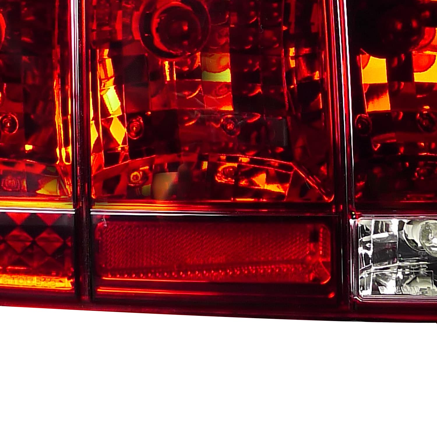 Spec-D Tuning Red Sequential LED Tail Lights for 2005-2009 Ford Mustang - Left & Right Pair Assembly - Upgrade Your Mustang's Rear Style for Night Driving & Car Shows