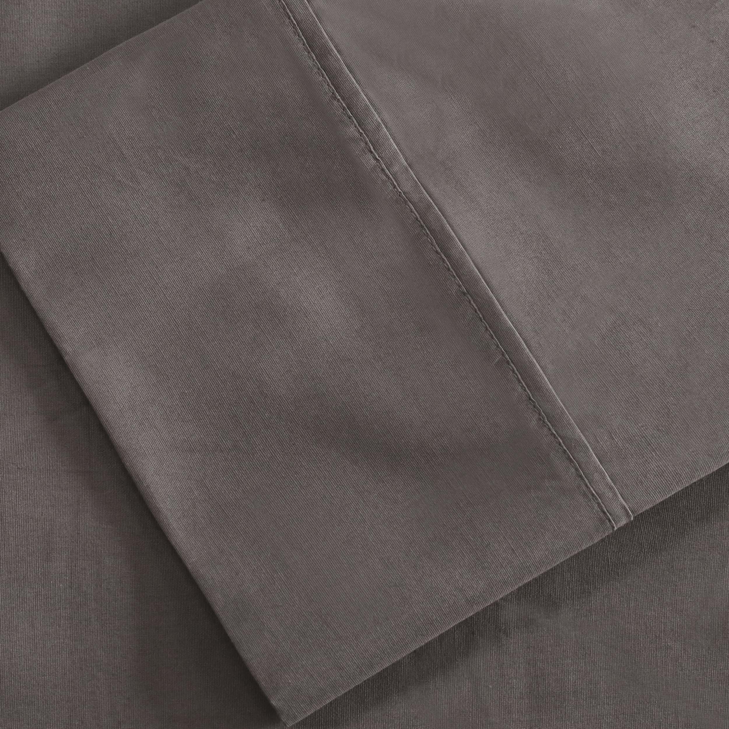 300 Thread Count Cotton Percale Solid Deep Pocket Bed Sheet Set - Queen Size, Soft & Breathable Luxury Sheets for Comfortable Sleep - Perfect for Master Bedroom, Guest Room or Vacation Home