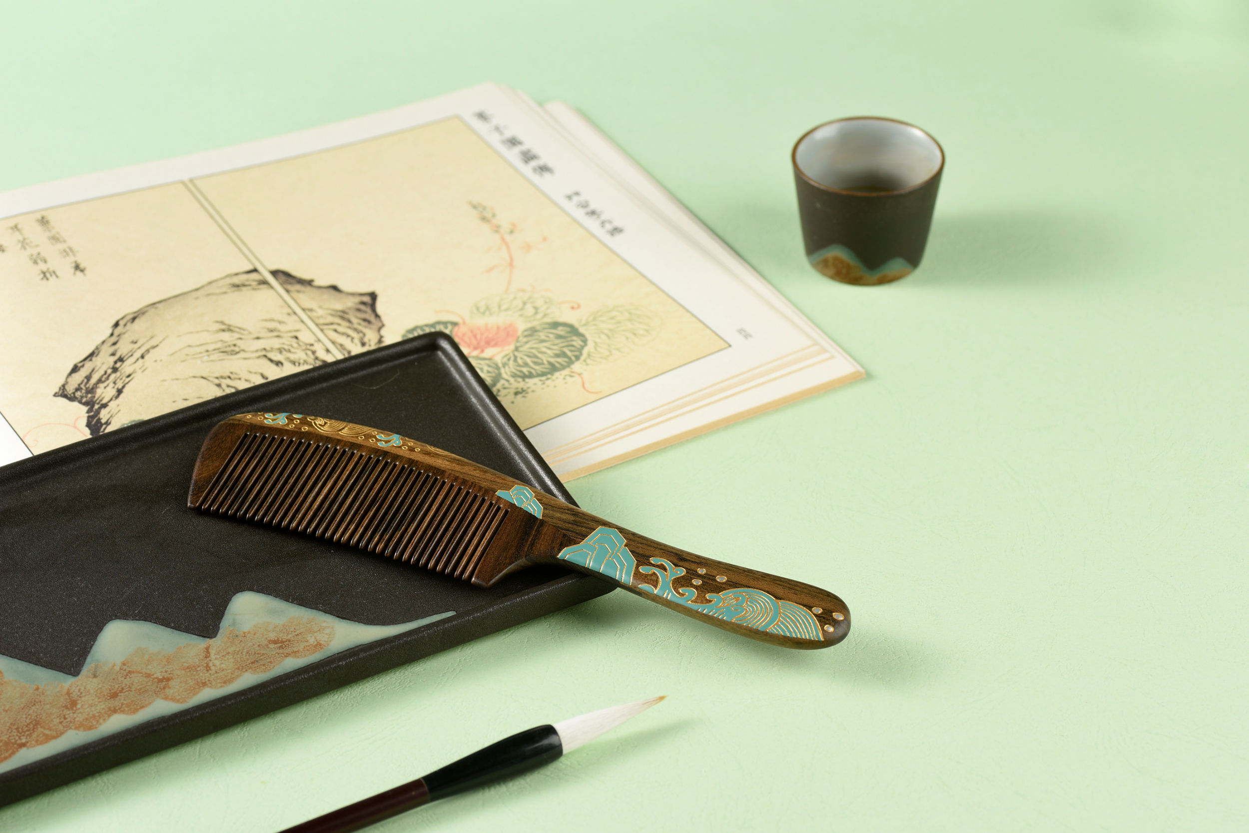 Blue Sea Ukiyoe Style Hair Comb - Japanese Wave Design Hair Accessory for Women, Perfect for Weddings, Cosplay & Traditional Hairstyling