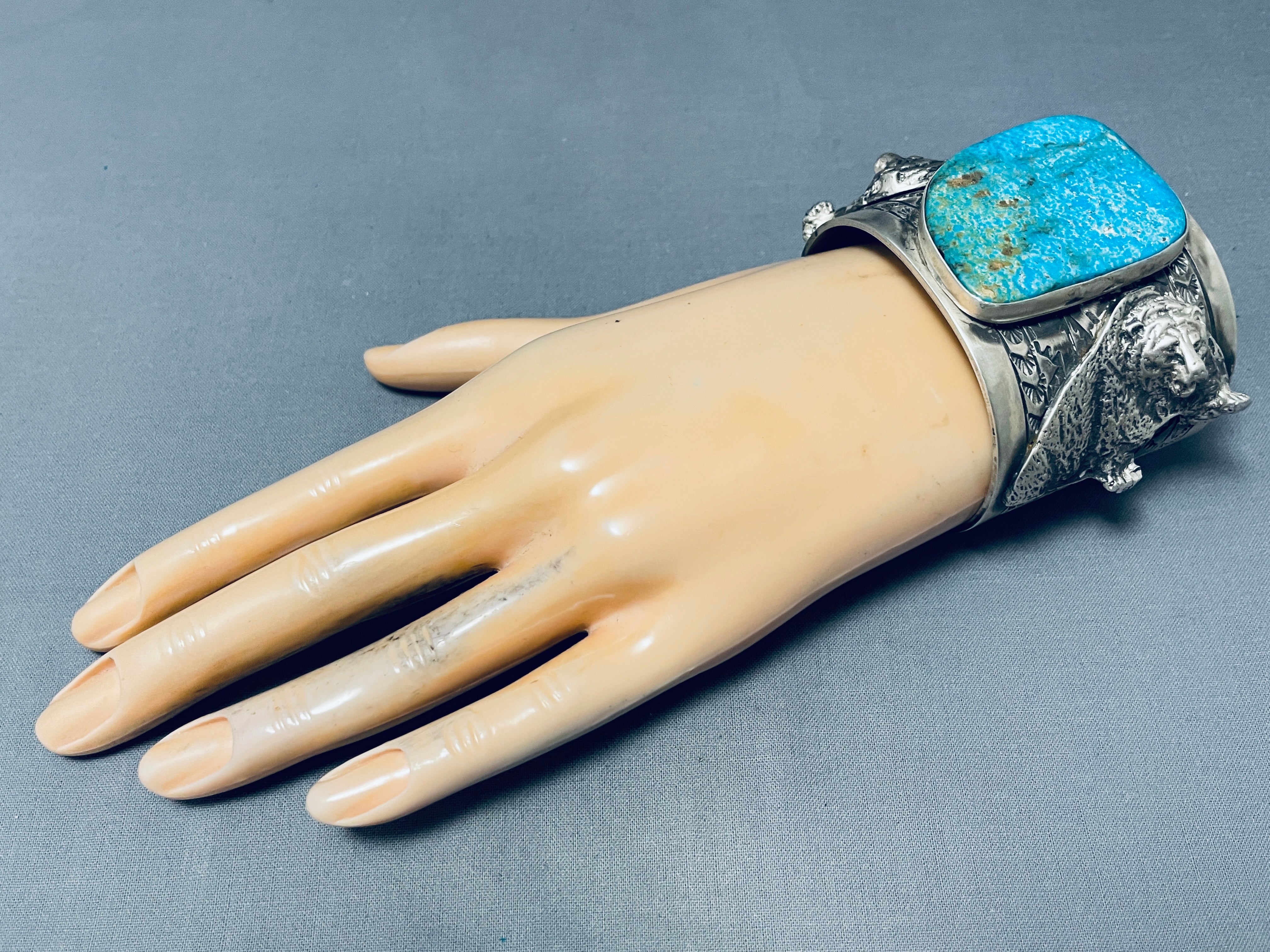 181 Grams Navajo Sterling Silver Turquoise Cuff Bracelet - Handmade Native American Jewelry for Women, Boho Chic Accessory, Perfect for Festivals & Special Occasions