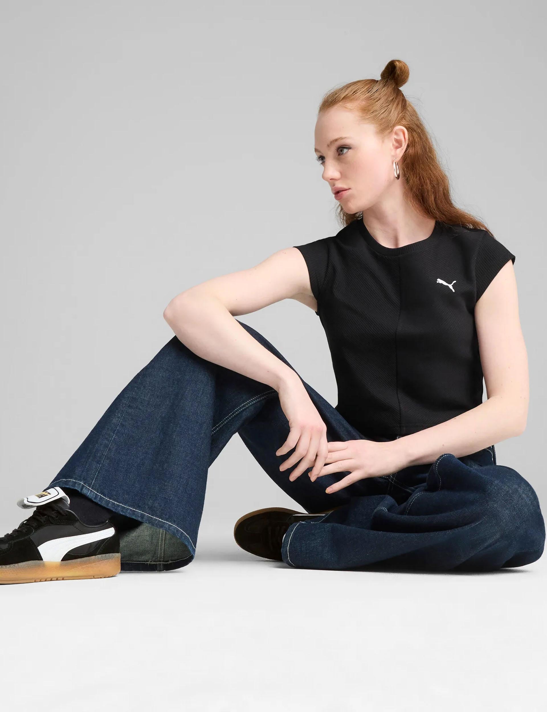 Wardrobe Essentials Ribbed Baby Tee - Soft Stretch Black T-Shirt for Women | Casual Wear, Layering & Everyday Outfits