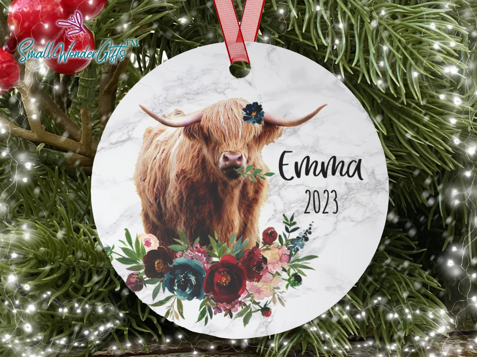 Personalized Highland Cow Aluminum Christmas Ornament - Custom Name Scottish Cow Decor for Holiday Tree | Boho Farmhouse Christmas Decorations 2023 - Perfect for Xmas Gifts, Stocking Stuffers & Winter Home Decor