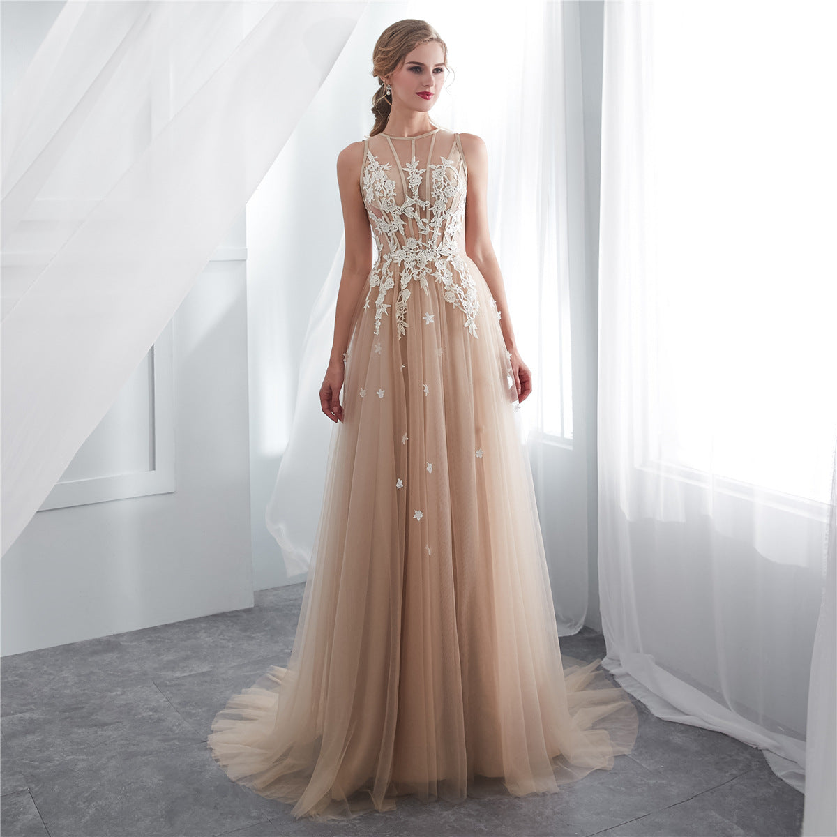 Elegant Applique Tulle Long Prom Dress - A-Line Evening Gown for Formal Parties & Special Occasions | Perfect for Homecoming, Wedding Guest & Black Tie Events