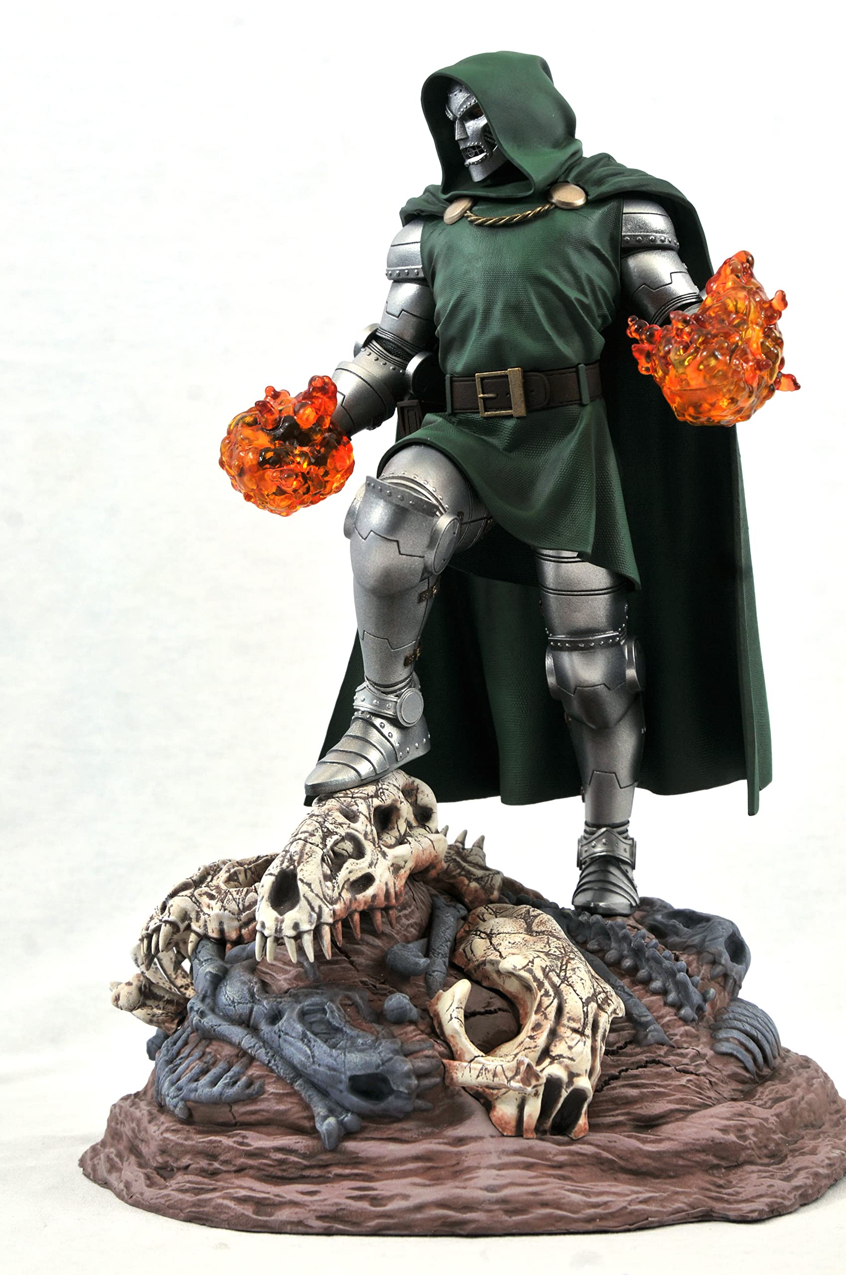 Marvel Gallery Doctor Doom PVC Statue - Premium Collectible Figure for Marvel Fans | Perfect for Display, Gifts & Comic Book Collections