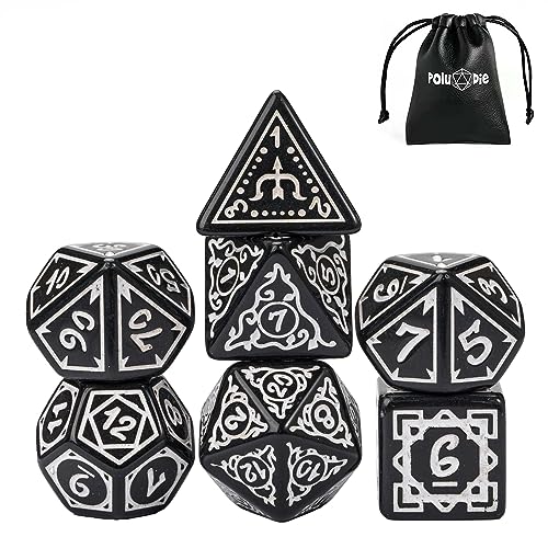 Druid - Black White
