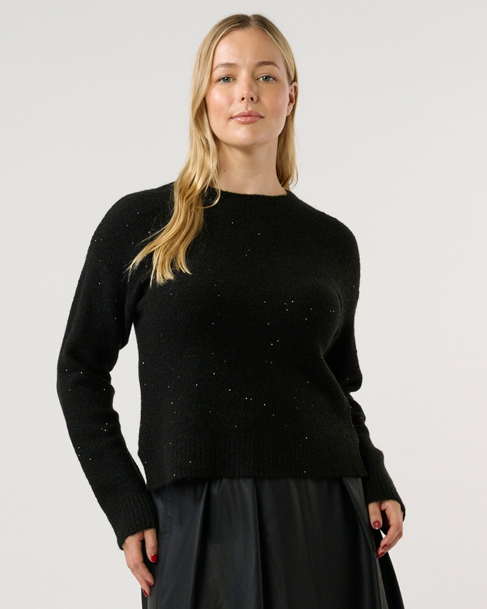 Sparkle Knit Pajama Set for Women - Soft & Cozy Nightwear for Sleepovers, Lounging & Relaxation at Home