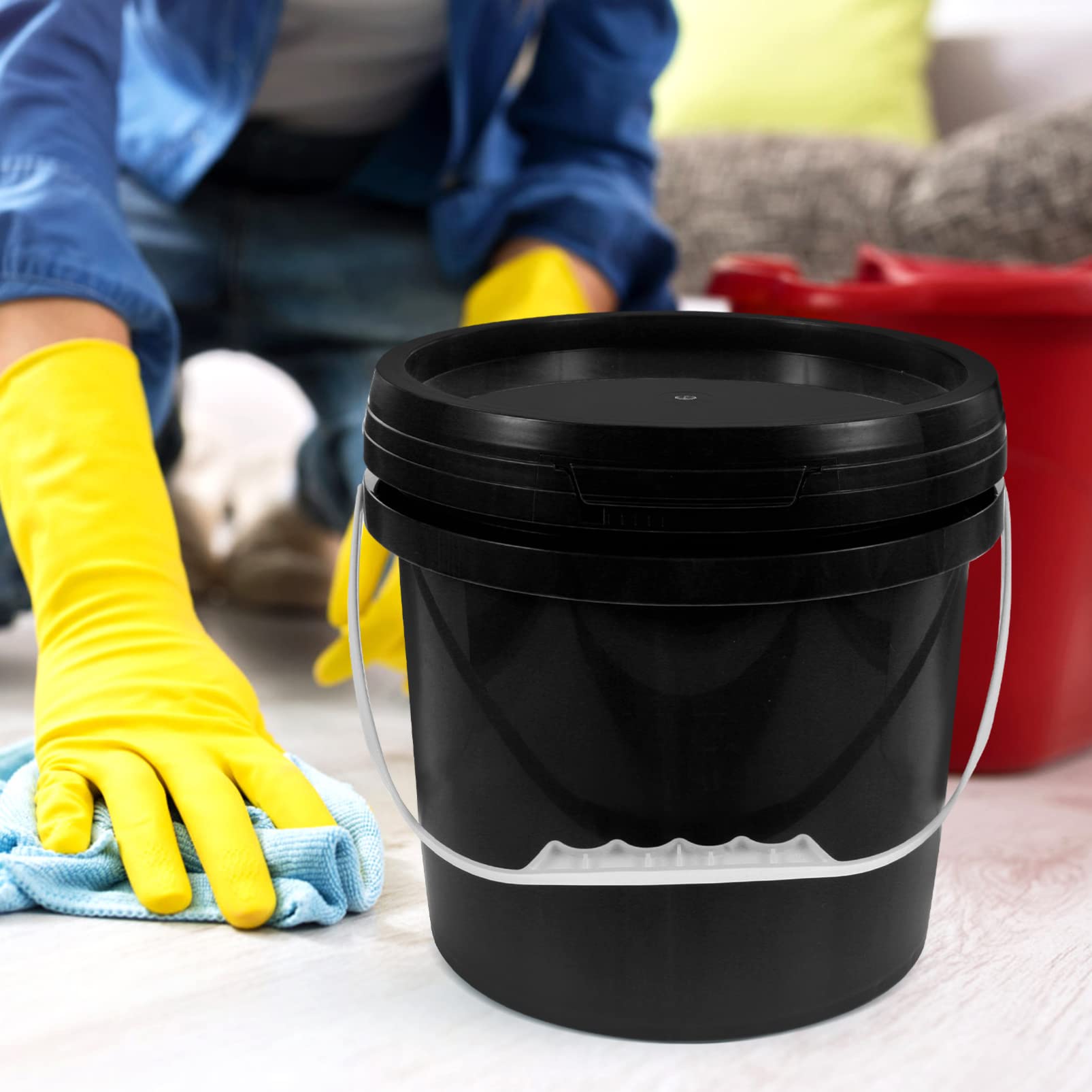 5L Black Plastic Paint Pail with Lid & Handle - Empty Paint Storage Bucket for Arts, Crafts, DIY Projects & Party Favors | Perfect for Home Painting, Workshop Storage & Creative Activities