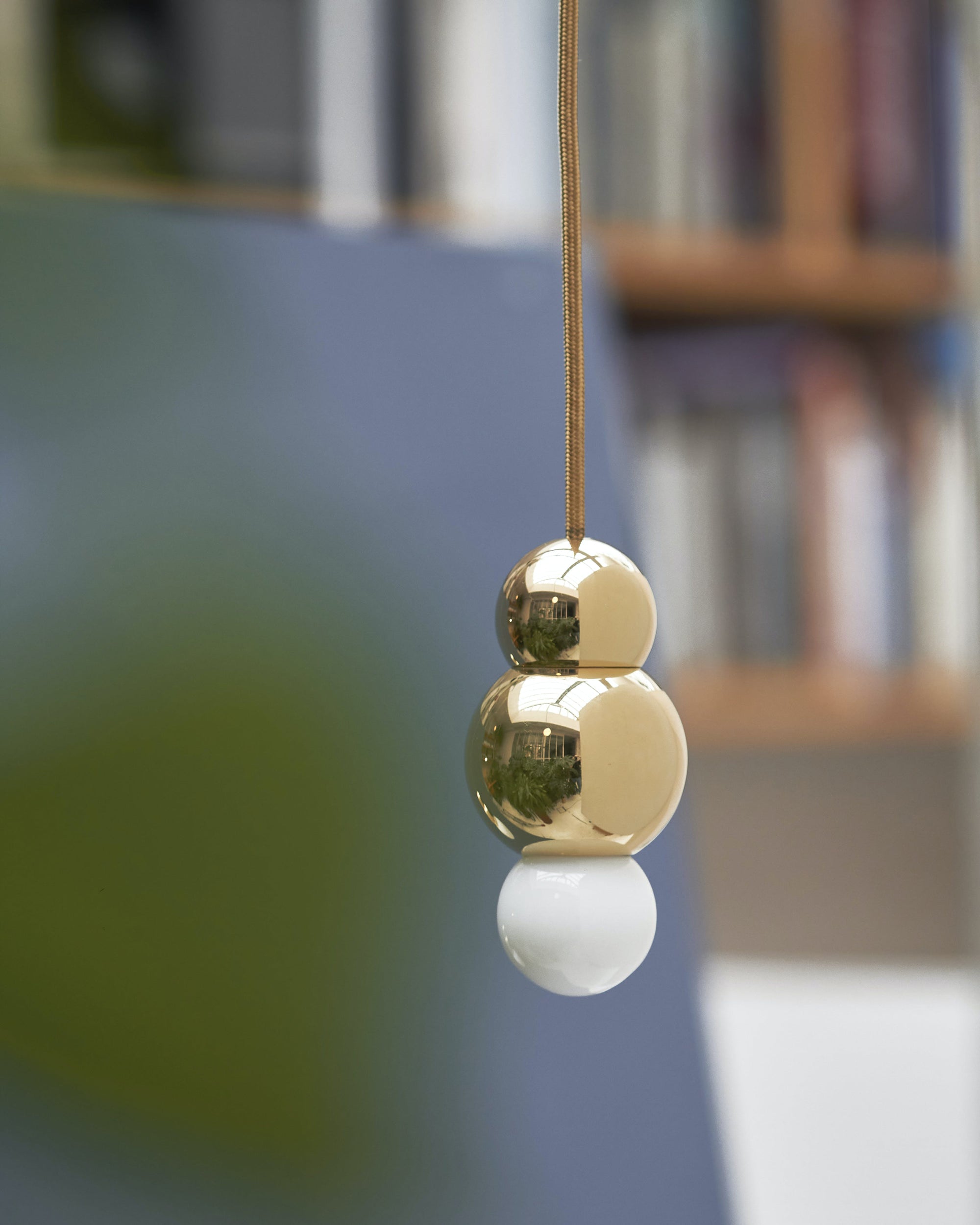Modern LED Ball Light Pendant Lamp - Dimmable Hanging Light Fixture for Kitchen Island, Dining Room & Bedroom Decor