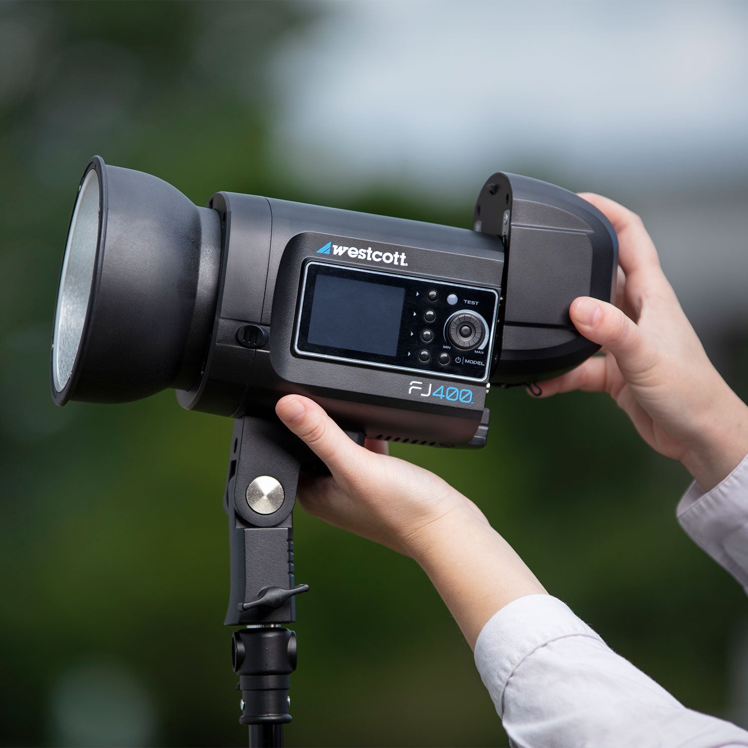 FJ400 Strobe 2-Light Location Hard Case Kit - Professional Photography Lighting for Studio, Events & Outdoor Shoots