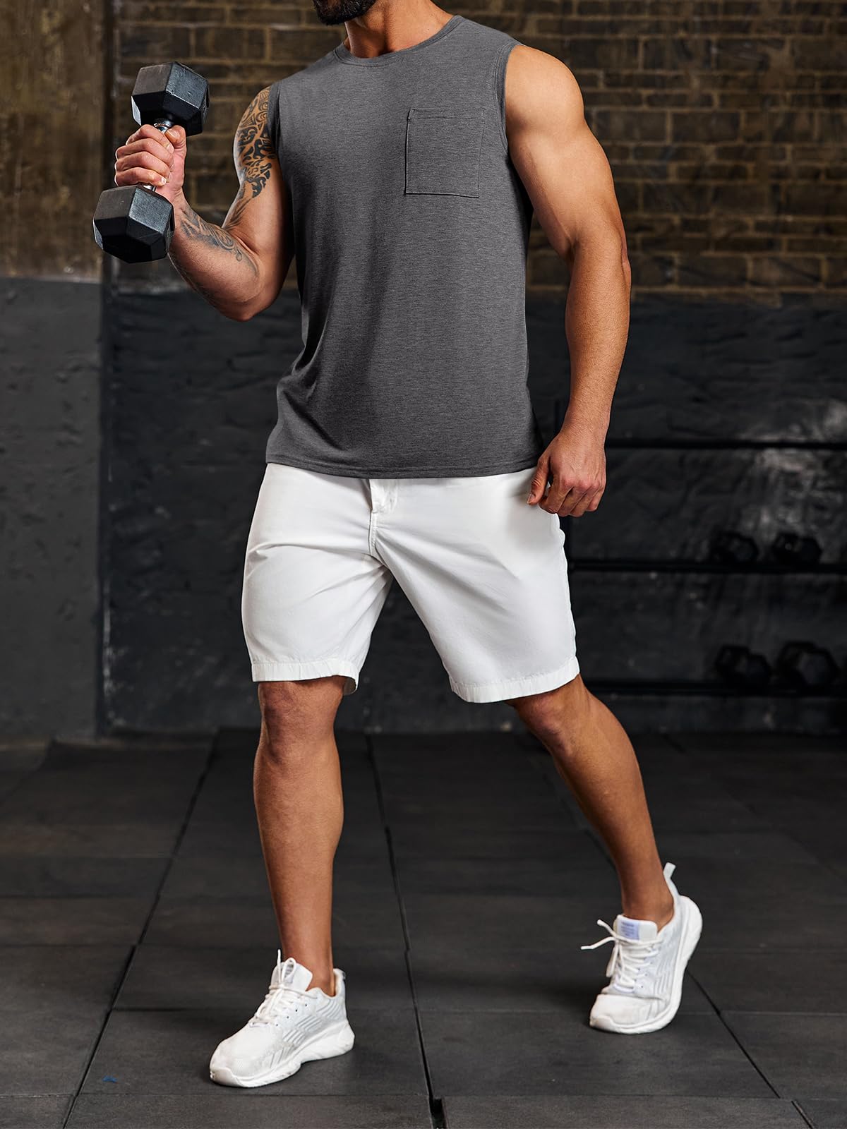 Wihion Men's Sleeveless Gym Tank Top with Pocket - Breathable Workout Shirt for Bodybuilding & Muscle Training - Perfect for Gym, Running, and Athletic Activities
