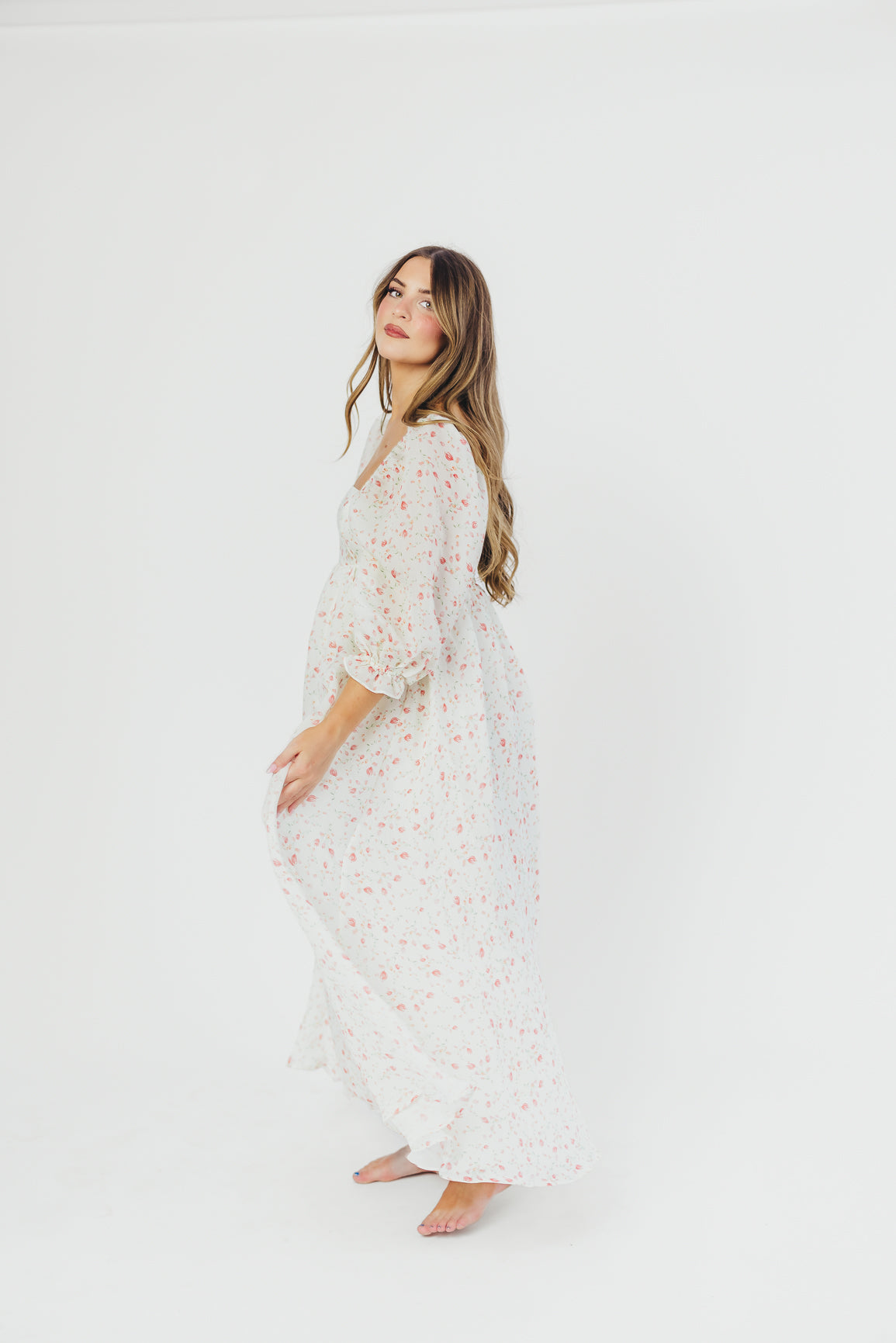 Elegant Ivory Floral Smocked Maxi Dress for Women - Bump Friendly Maternity & Inclusive Sizing (S-2XL) | Perfect for Weddings, Beach Vacations & Summer Parties