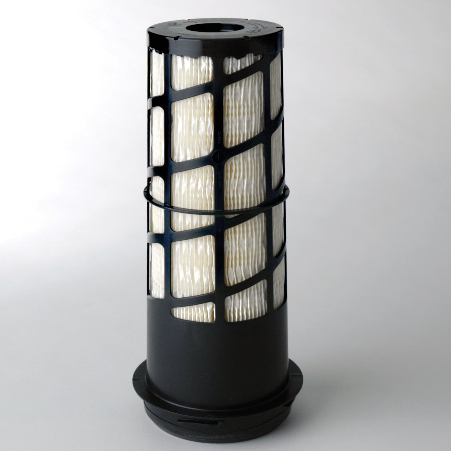 Donaldson P604457 Heavy Duty Air Filter for Trucks & Heavy Equipment - Primary Air Intake Protection for Construction, Farming & Industrial Use