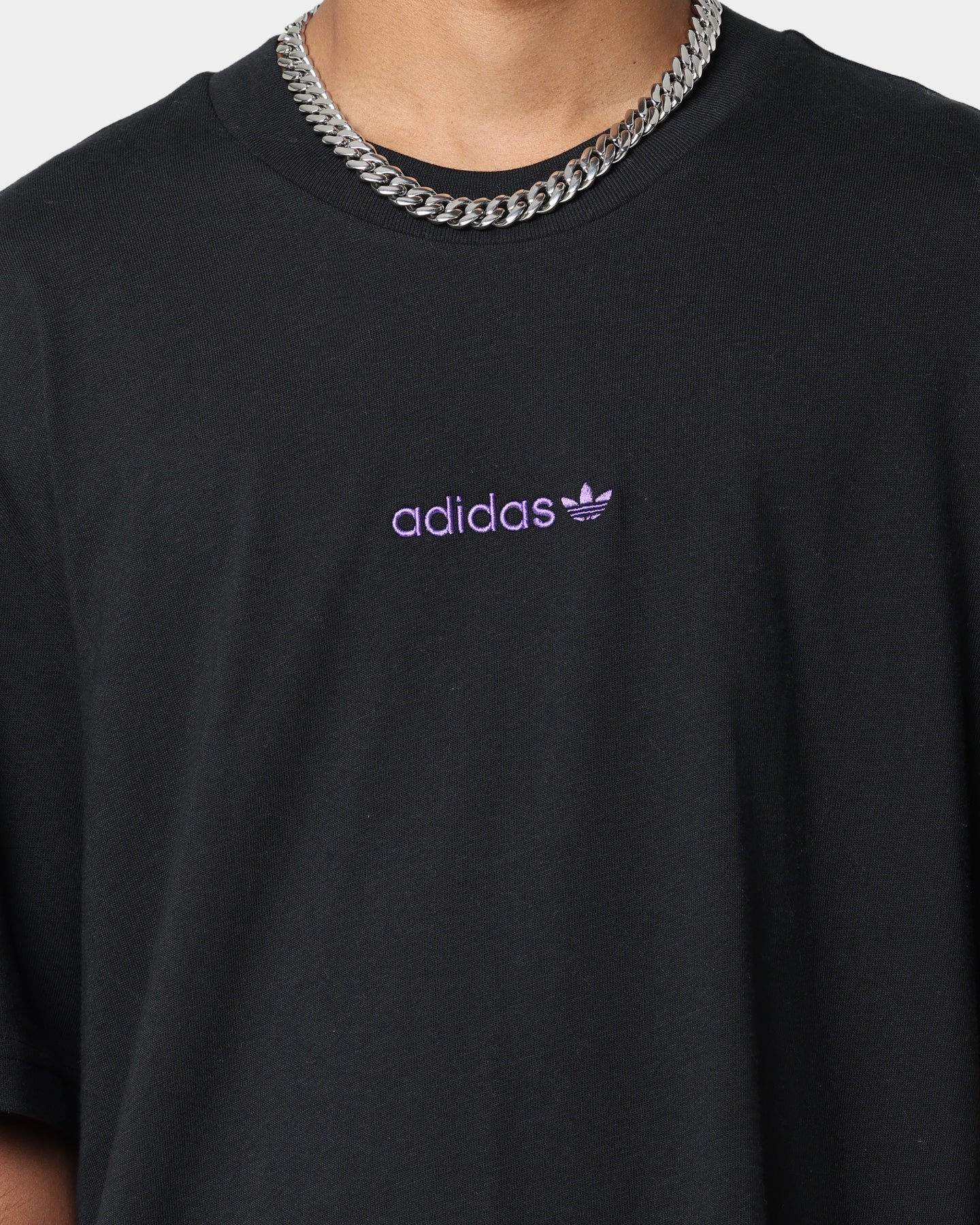 Adidas Edge Seam T-Shirt for Men - Black Performance Athletic Shirt for Running, Gym & Casual Wear