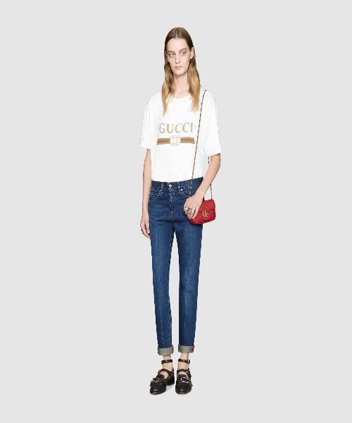 Gucci GG Marmont Matelassé Super Mini Bag in Red | Luxury Leather Crossbody Purse for Women | Perfect for Parties, Dates & Night Out