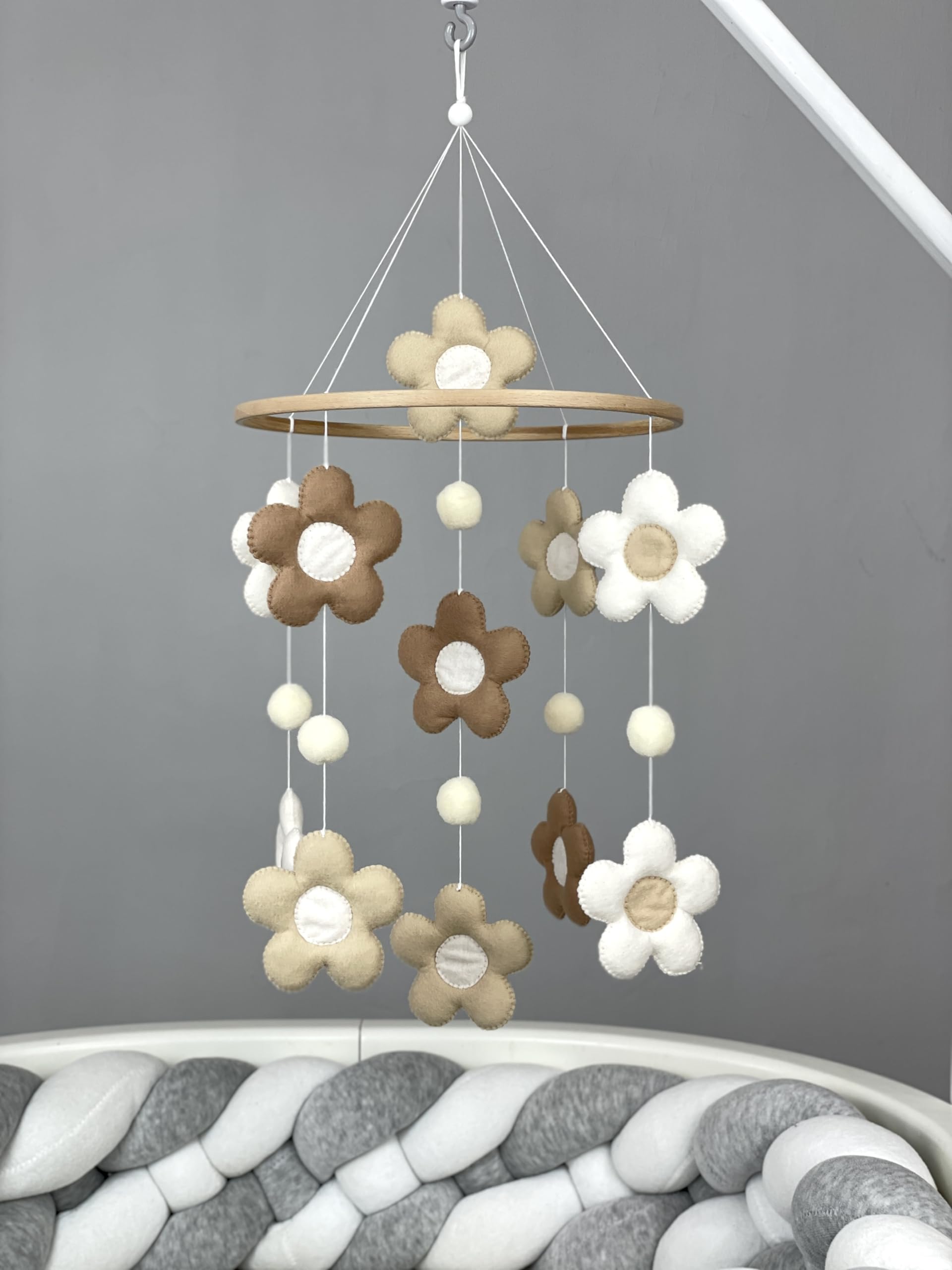 Gender Neutral Baby Crib Mobile - Floral Daisy Nursery Decor for Girls & Boys | Perfect Newborn Gift for Expecting Moms | Soothing Visual Stimulation for Infant Sleep & Playtime