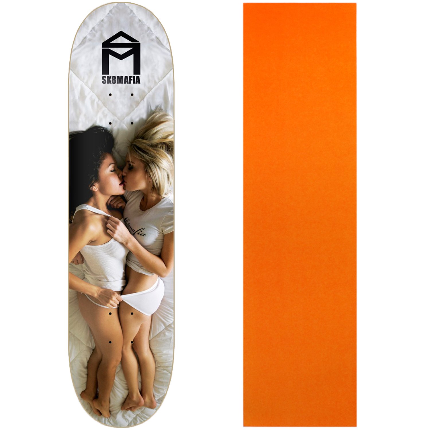 Sk8 Mafia Love Girls Kissing Graphic 8.0