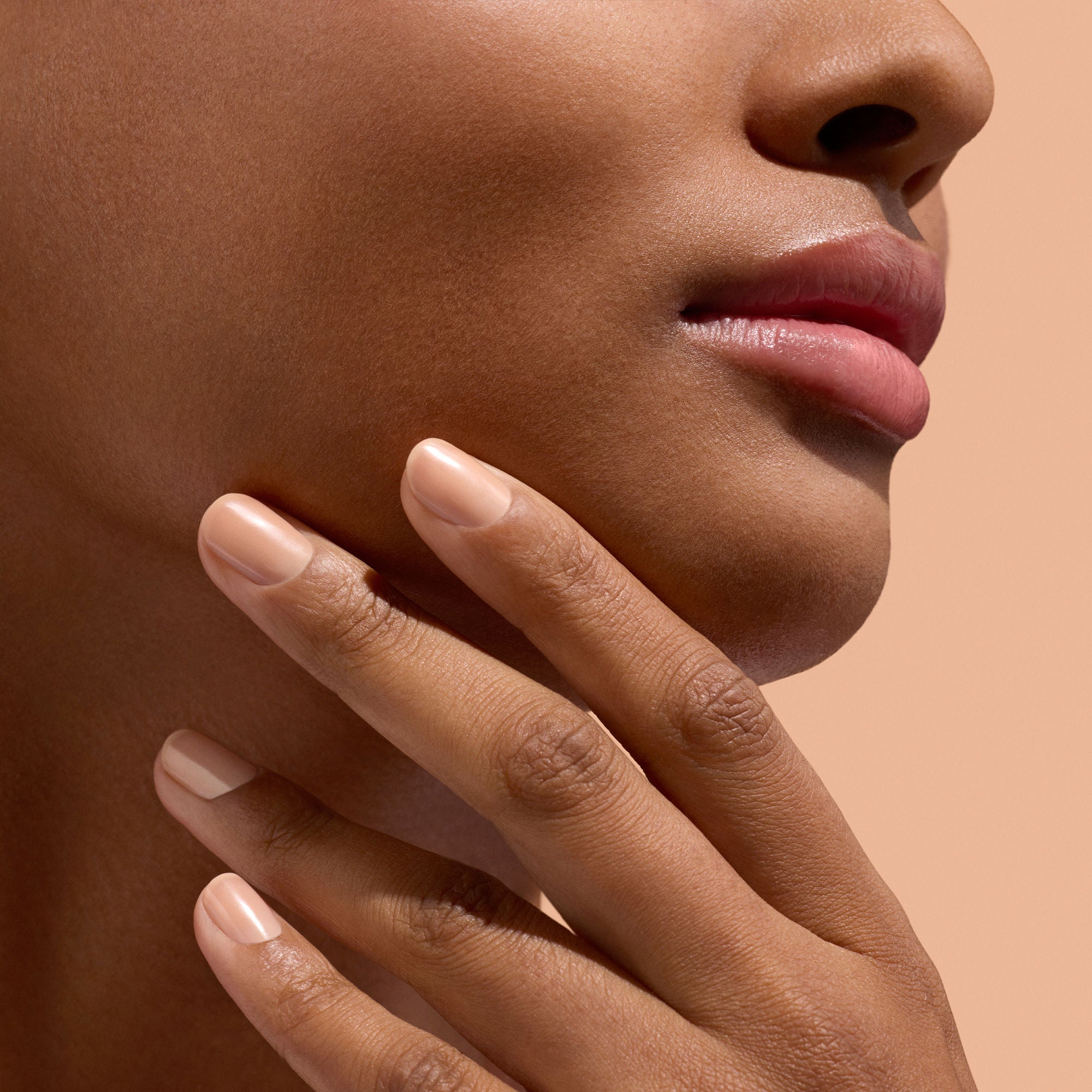 Manucurist Active Smooth 1 - Vegan Nail Polish for Strong & Healthy Nails - Perfect for Home Manicures & Professional Salon Use