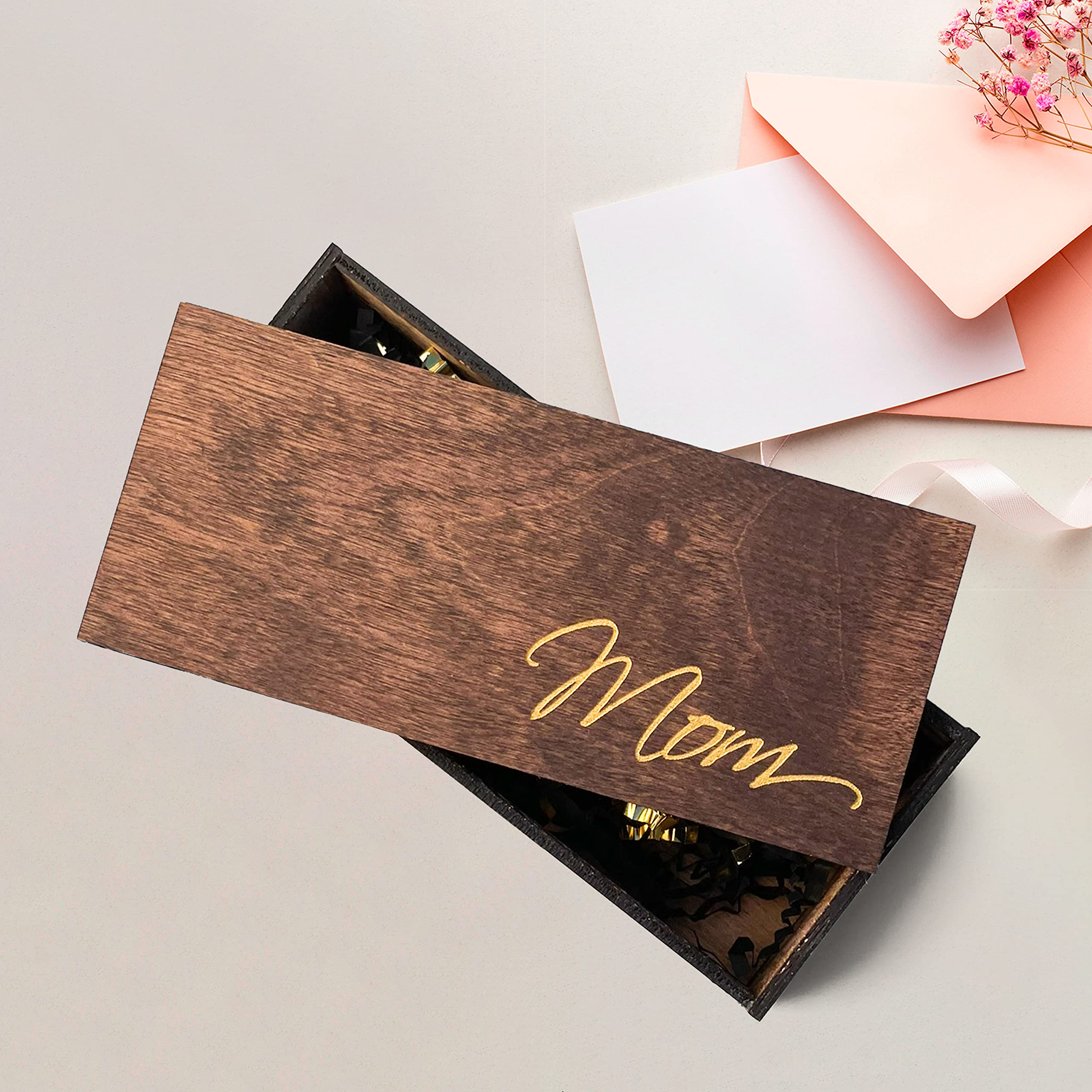 Personalized Engraved Gift Box for Wedding, Anniversary & Special Occasions - Perfect for Mom, Bridal Showers & Party Favors