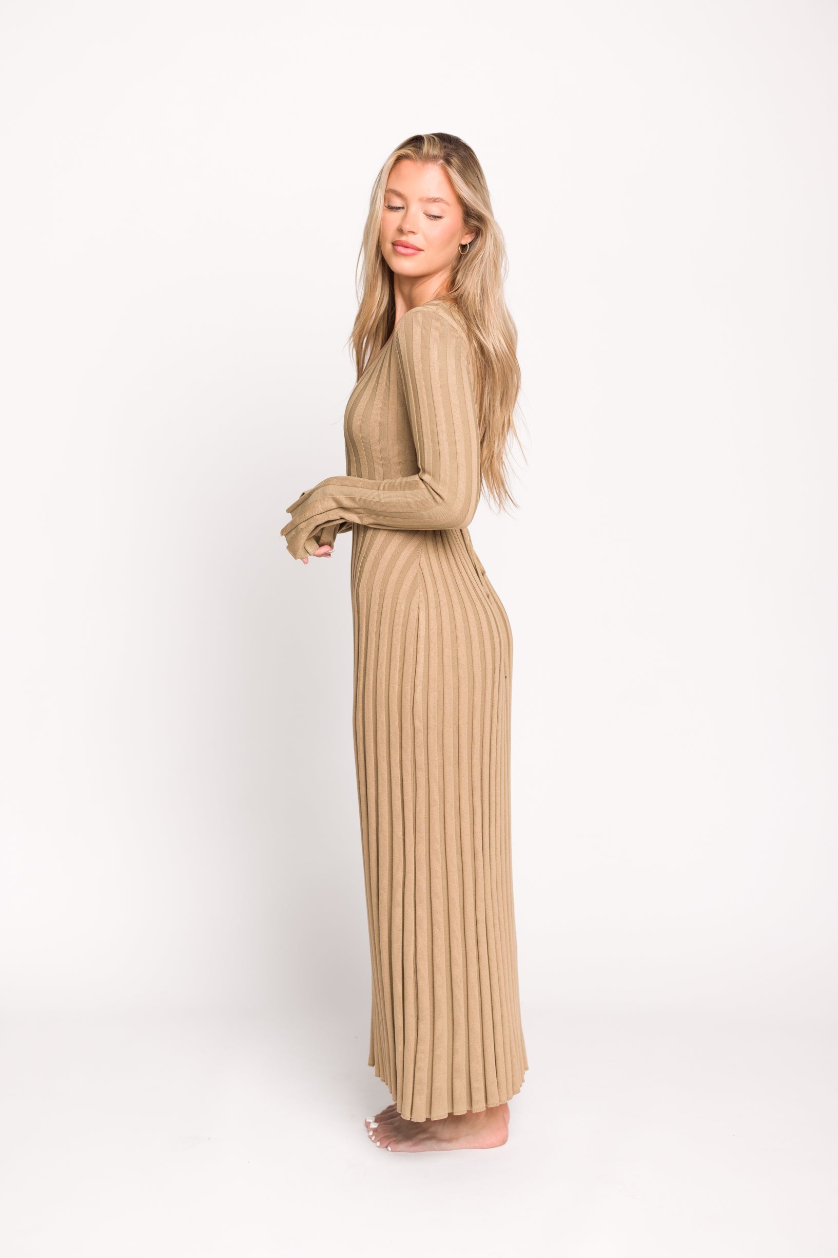 Hadley Long Sleeve V Neck Knit Maxi Dress for Women - Elegant Espresso Brown Fall/Winter Midi Dress with Side Slits | Perfect for Office, Date Night & Holiday Parties