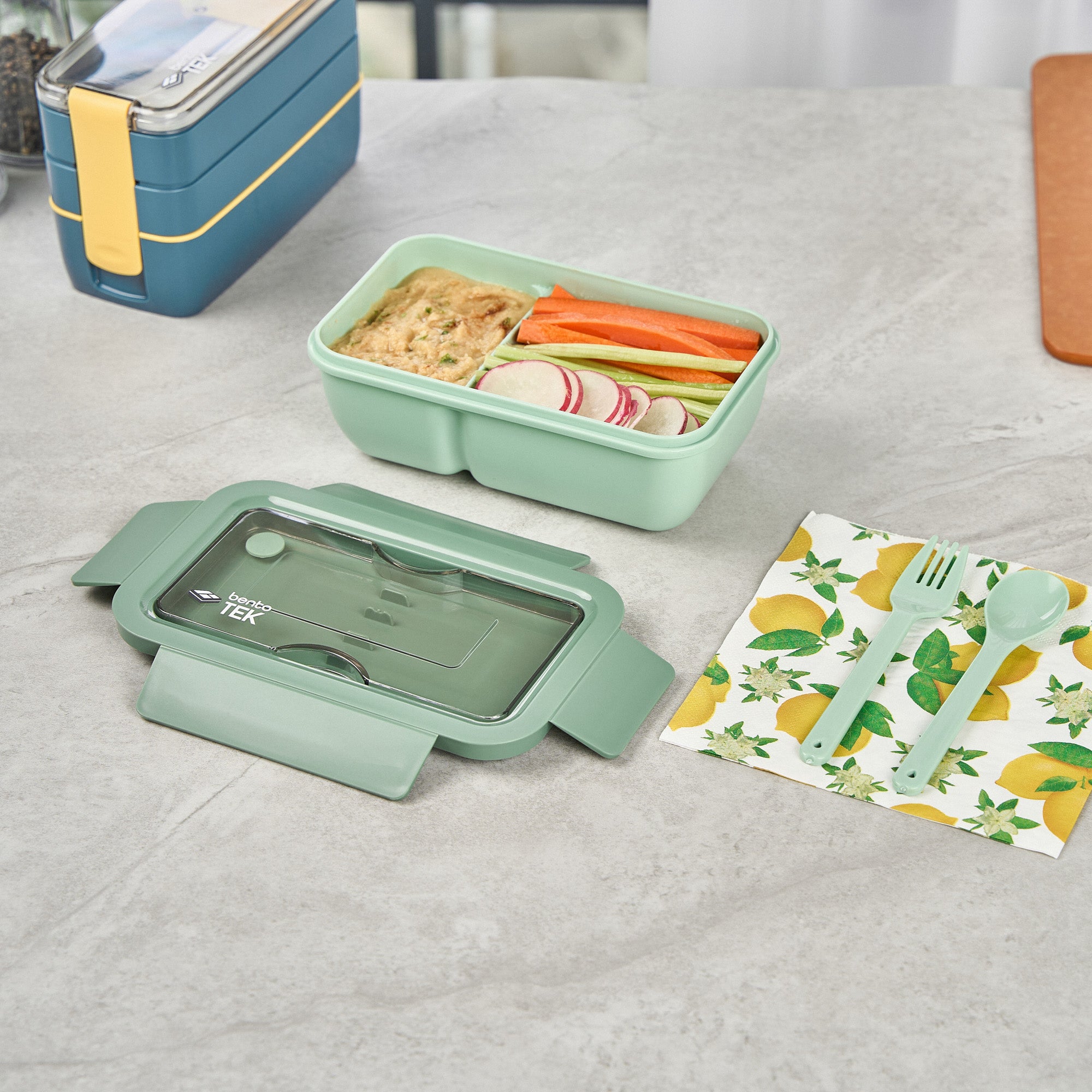 Bento Tek 29 oz Green BPA-Free Lunch Box with Fork & Spoon - Microwave Safe, Leak Proof (7.75