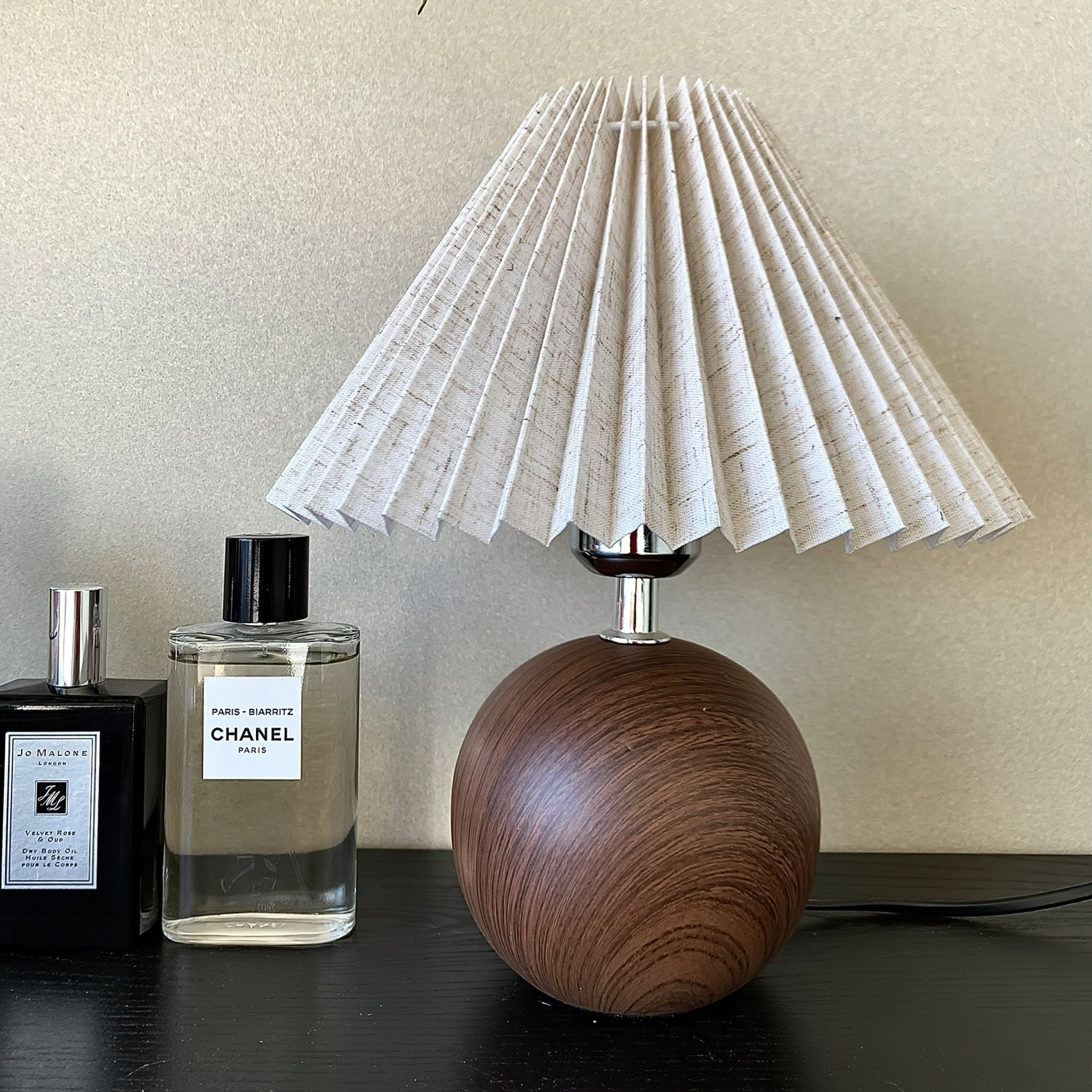 Modern Wooden Pleated Table Lamp - Handcrafted Natural Wood Nightstand Light for Bedroom, Living Room & Office - Warm Ambient Lighting for Home Decor