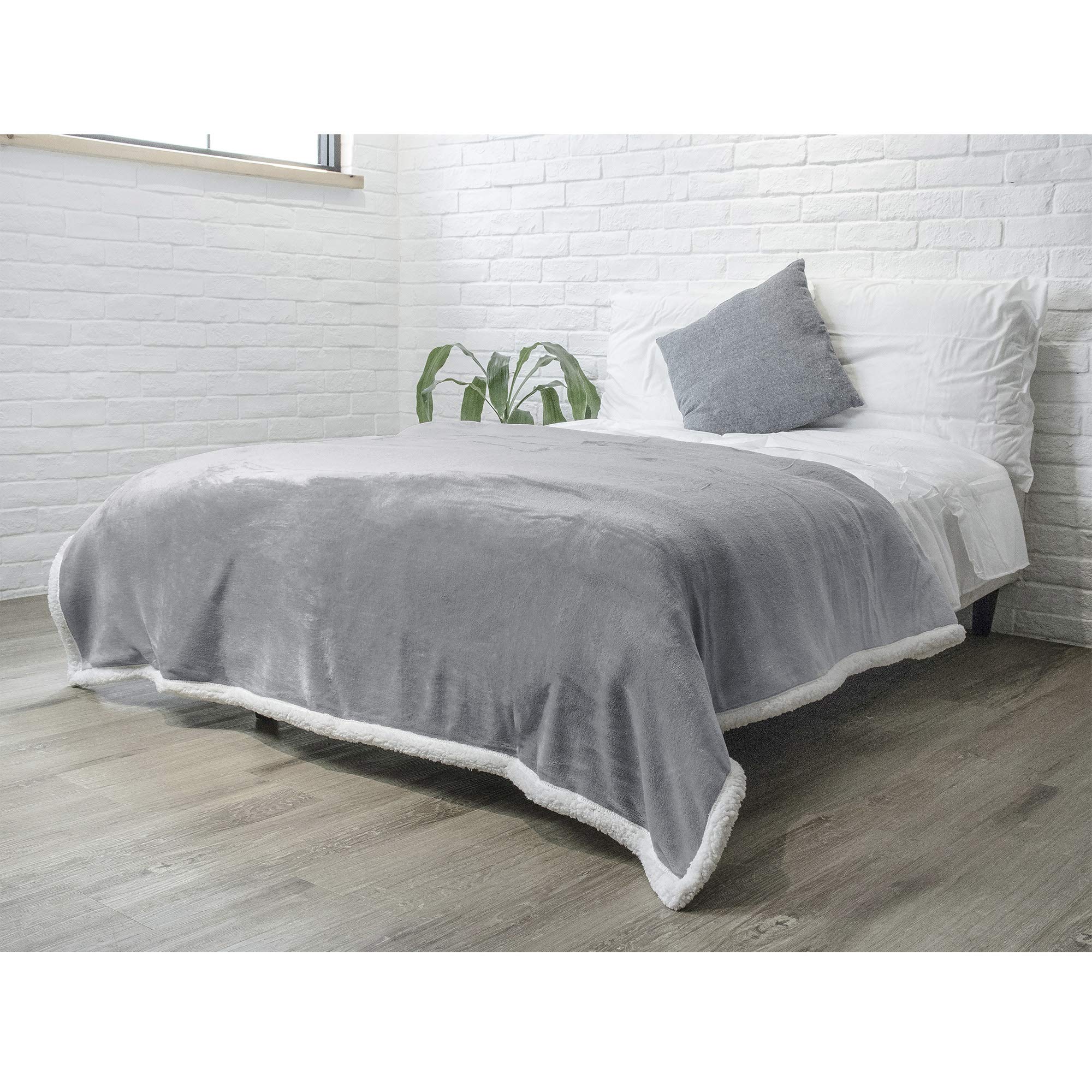 PAVILIA Queen Size Sherpa Fleece Blanket - Ultra Soft Plush Reversible Winter Blanket for Bed (90x90 Inches, Light Grey) - Cozy Warm Throw for Women & Men - Perfect for Couch, Sofa, Bedroom & Gift Giving