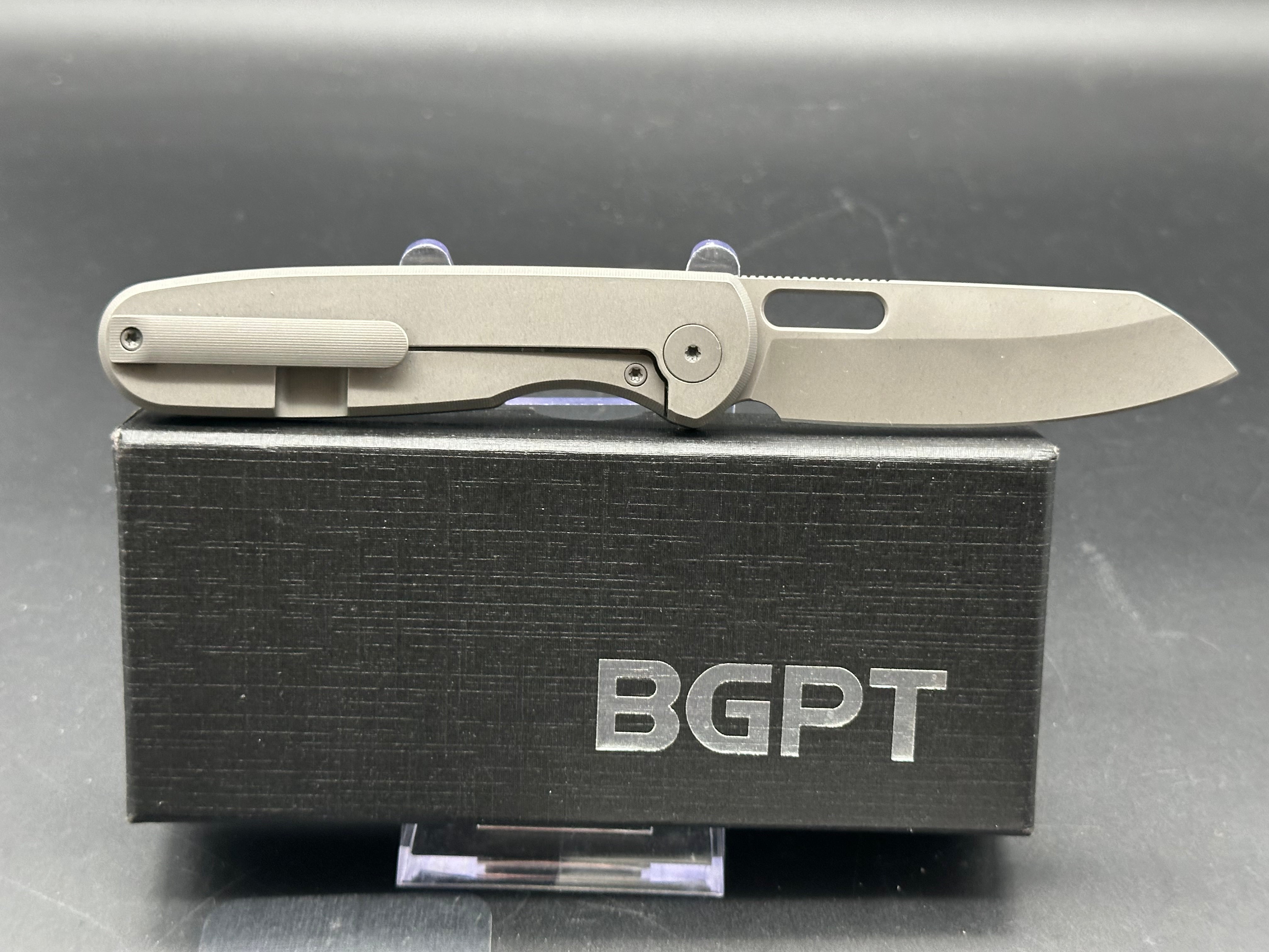 Premium Bridgeport 1827 FL Folding Knife - 3.3