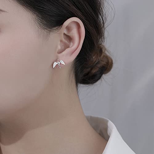 Gothic Hand Skull Bat Ear Cuff Clip On Non-Piercing Cartilage Earrings with Chain Wrap for Women - Perfect for Halloween, Goth Fashion & Punk Style Accessories