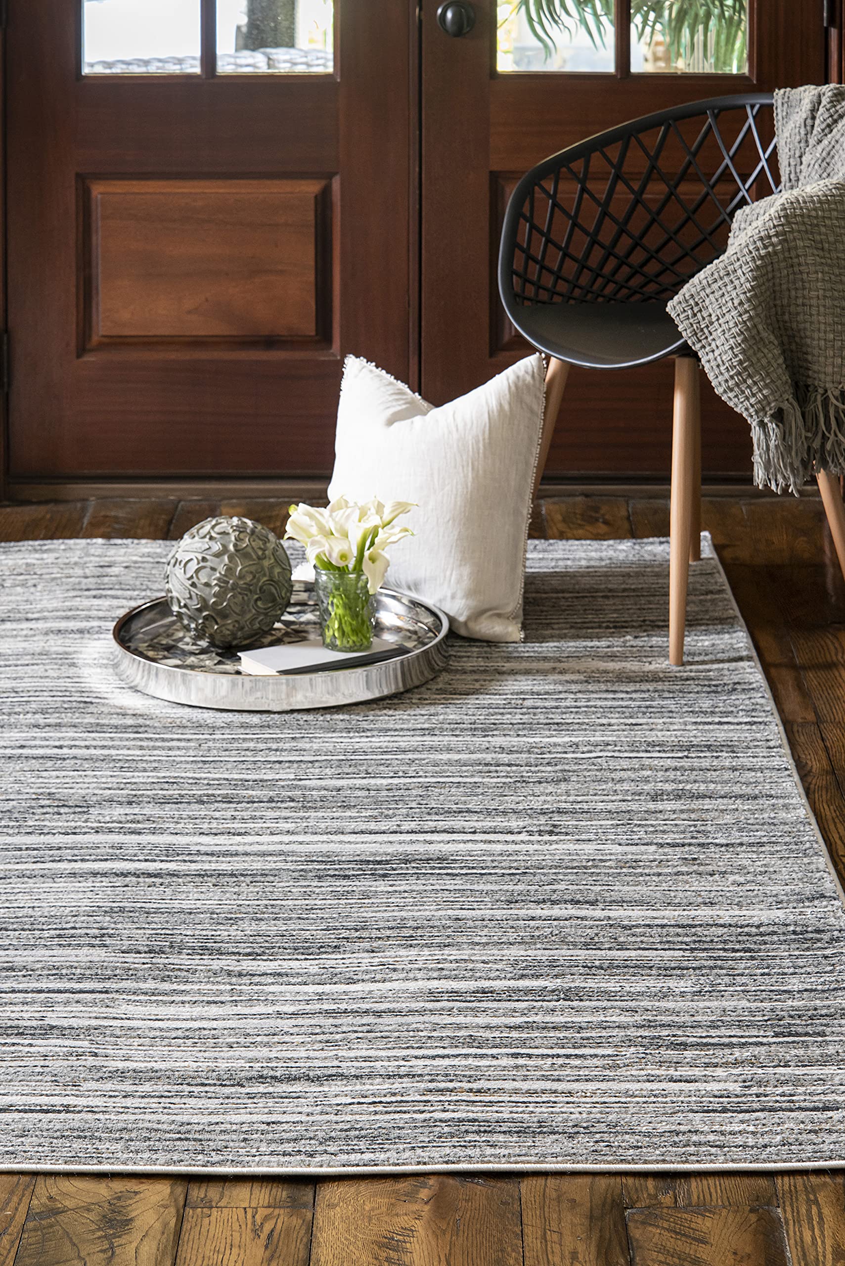United Weavers Veronica Riseley Wheat Round Rug 7'10