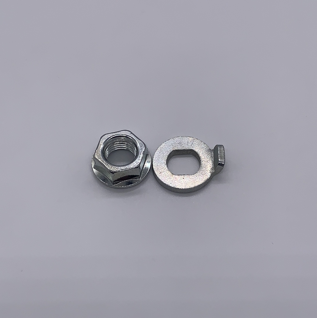 M6 Mantis Wheel Nut with Security Washer - High Strength Lug Nuts for Cars, Trucks & SUVs - Perfect for Off-Roading & Vehicle Customization