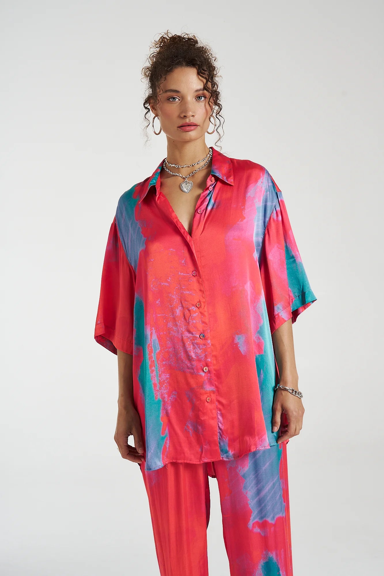 Verona Oversized T-Shirt for Women - Comfortable & Stylish Casual Wear for Everyday Outfits, Lounge, and Street Fashion