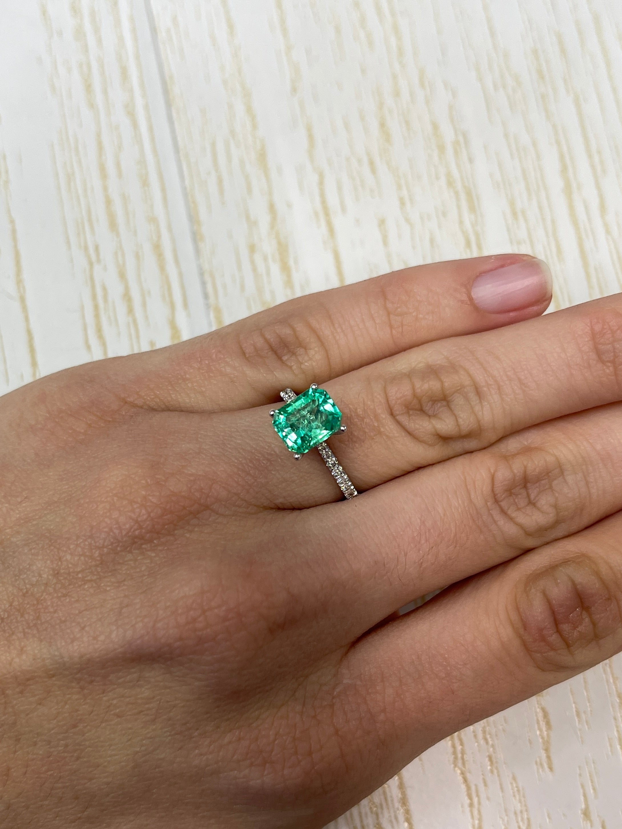 2.26 Carat 9x7mm Crystalline Yellowish Green Natural Loose Colombian Emerald - Emerald Cut Gemstone for Jewelry Making, Engagement Rings & Luxury Gifts
