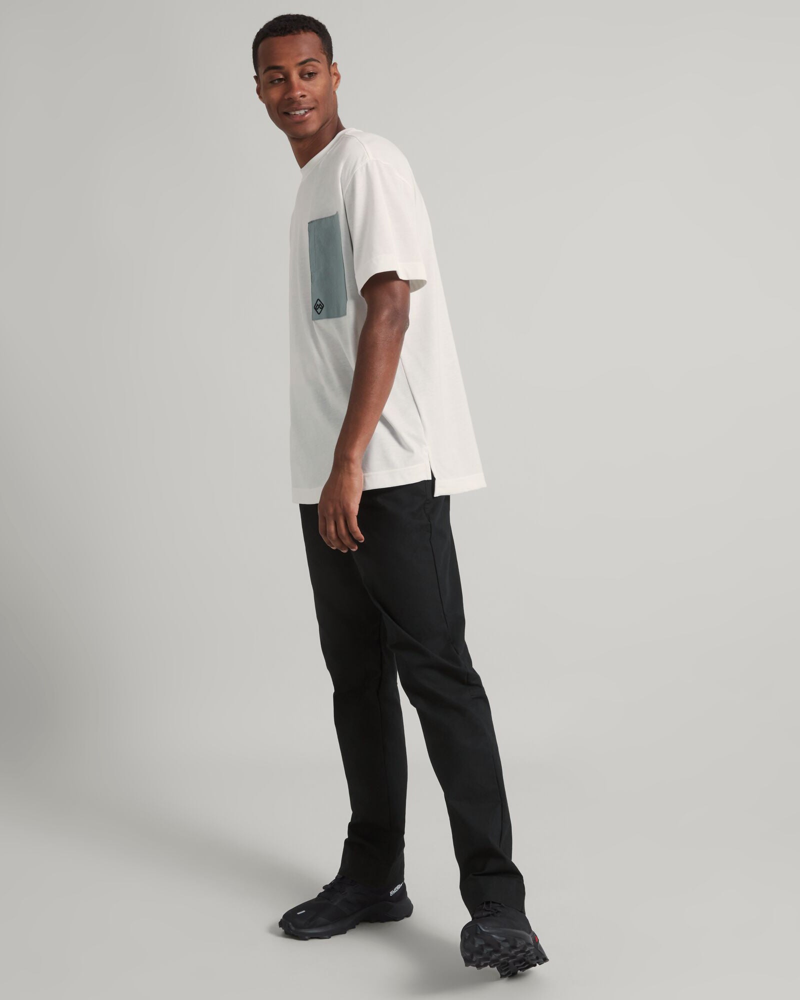 Men's Vander Pocket Short Sleeve T-Shirt - White | Casual & Comfortable Cotton Tee for Everyday Wear