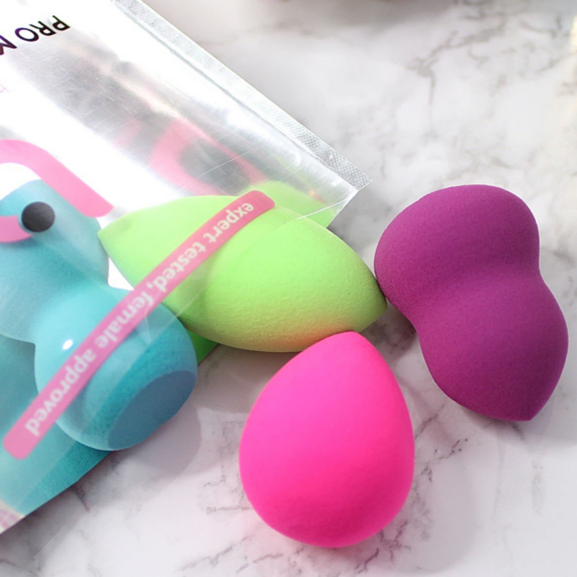 Beauty Junkees Makeup Sponge Blender - Professional Blue Sculptor Foundation Sponge for Liquid, Cream & Powder | Latex-Free Cosmetic Blender for Wet & Dry Use | Perfect for Flawless Foundation, Contouring & Highlighting Application