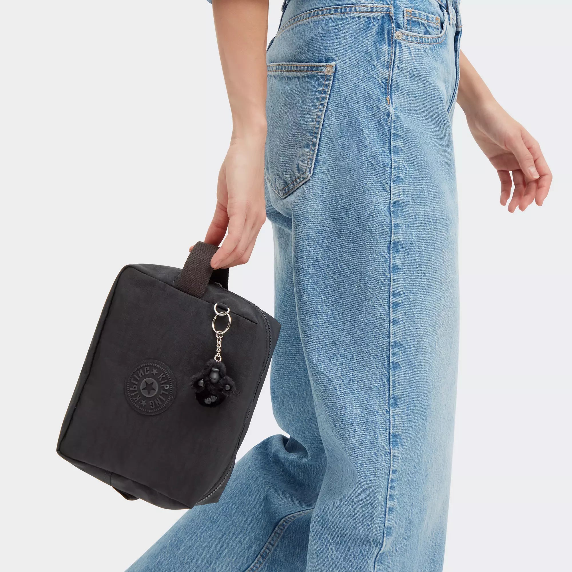 Kipling Parac Small Toiletry Bag - Water-Resistant Travel Cosmetic Organizer (Black Noir) | Perfect for Carry-On Luggage, Gym Essentials & Weekend Getaways