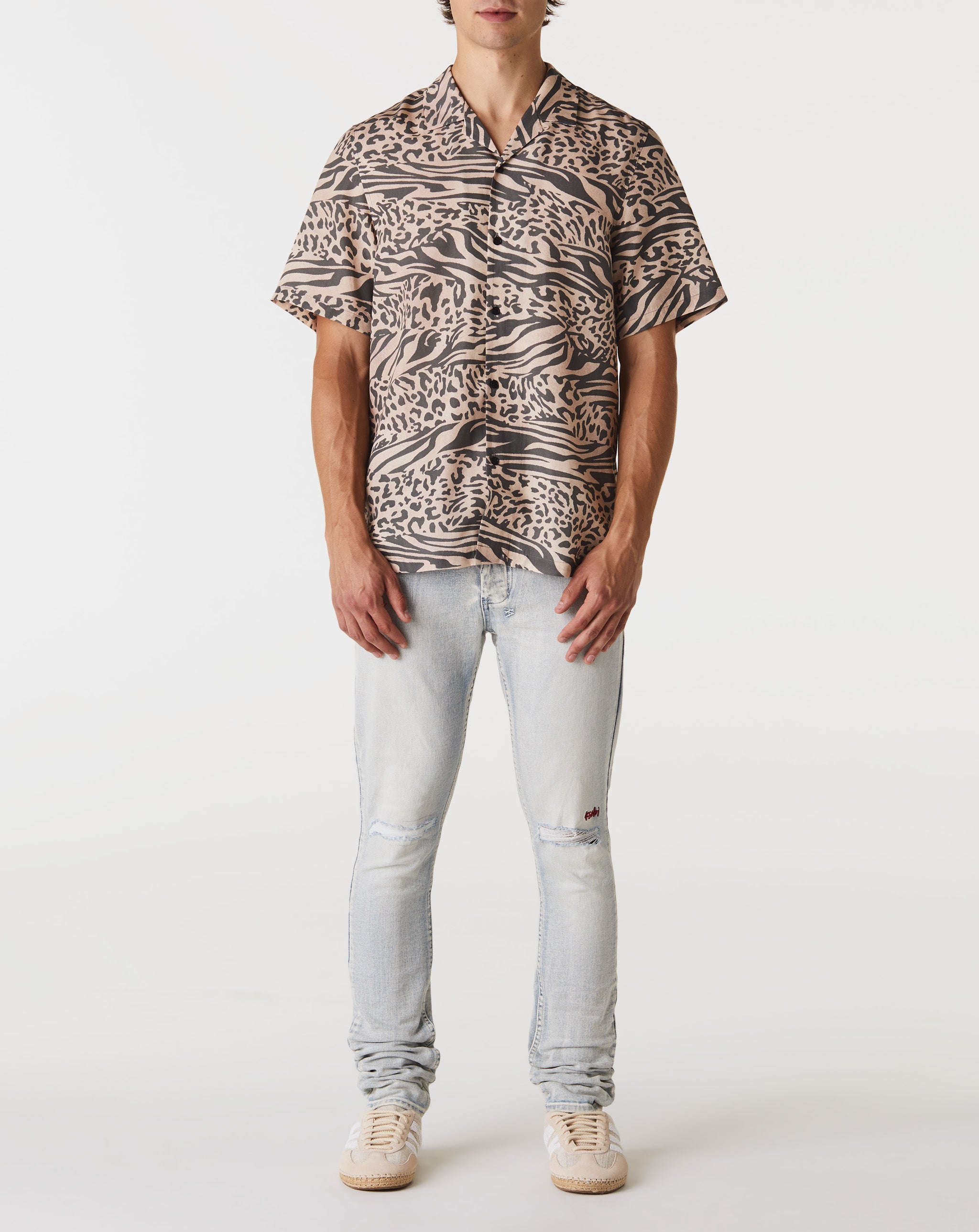 Stylish Hawaiian Resort Shirt for Men - Breathable & Comfortable Vacation Wear - Perfect for Beach, Pool, and Summer Getaways