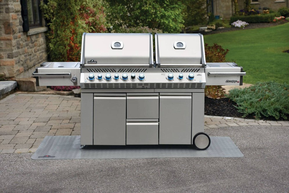 Premium Napoleon Grill Mat for Large Grills 68002 – Heavy-Duty Non-Slip BBQ Mat for Outdoor Cooking, Patio & Backyard Use
