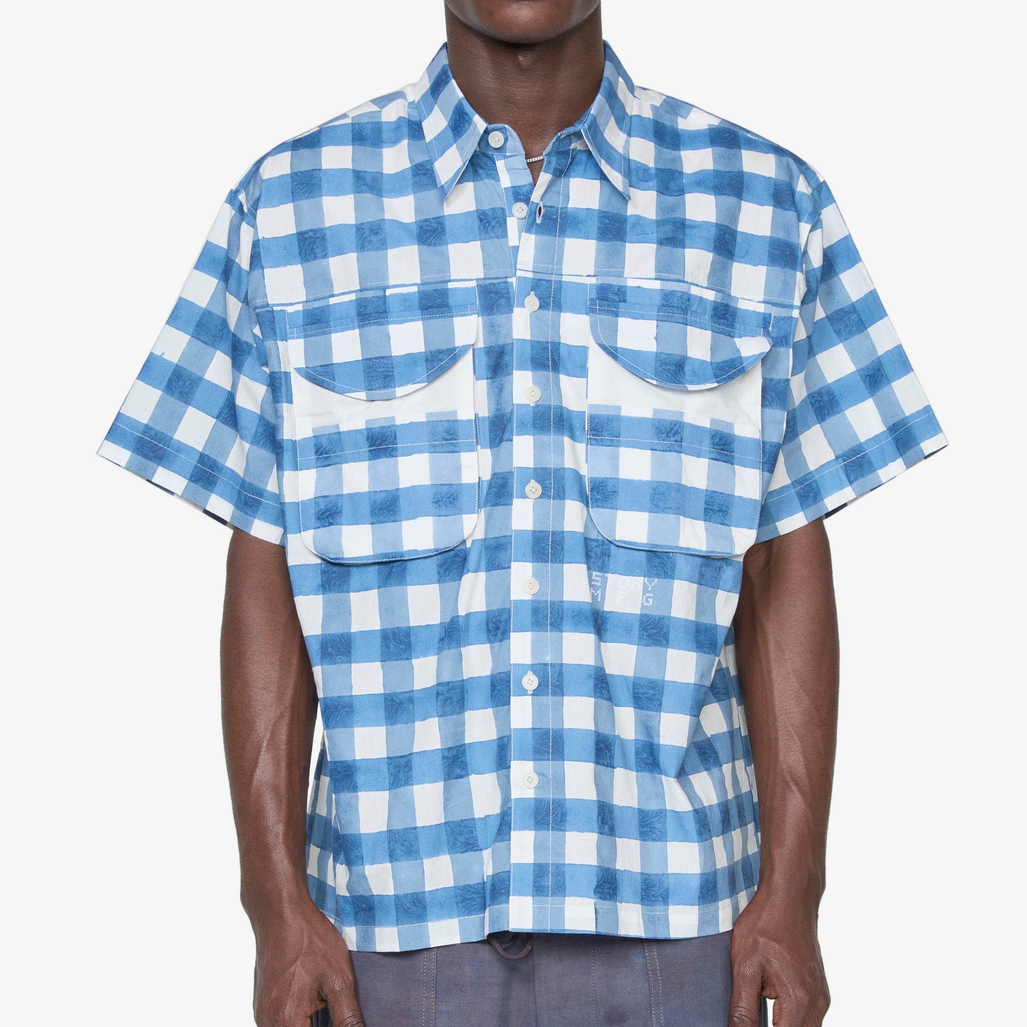 Stylish Conch Print Shirt - Trendy Chunky Gingham Button-Up for Men & Women | Perfect for Beach Vacations, Summer Outings & Casual Wear